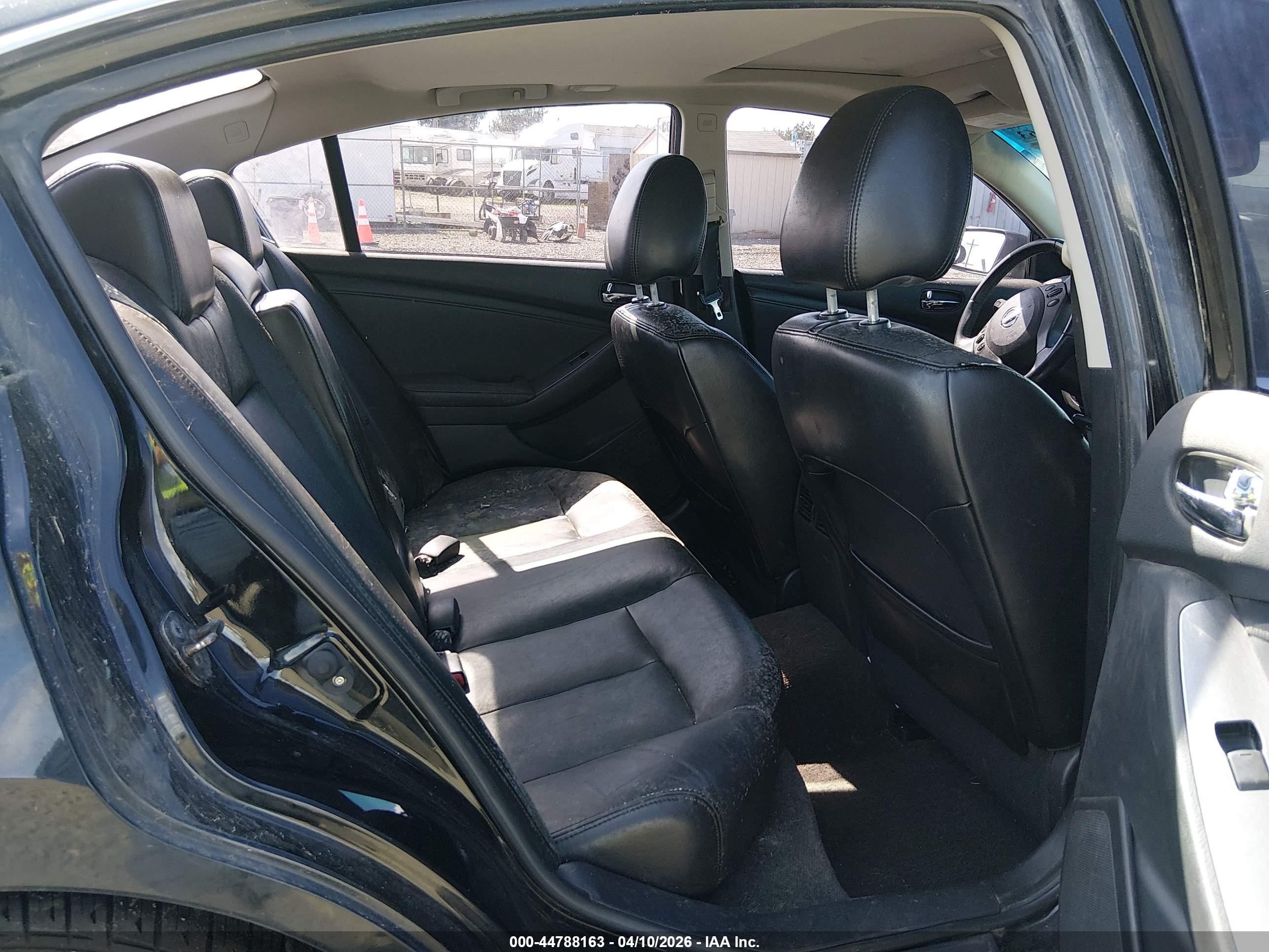 2010 Nissan Altima 2.5 S Черный vin: 1N4AL2AP3AN519654