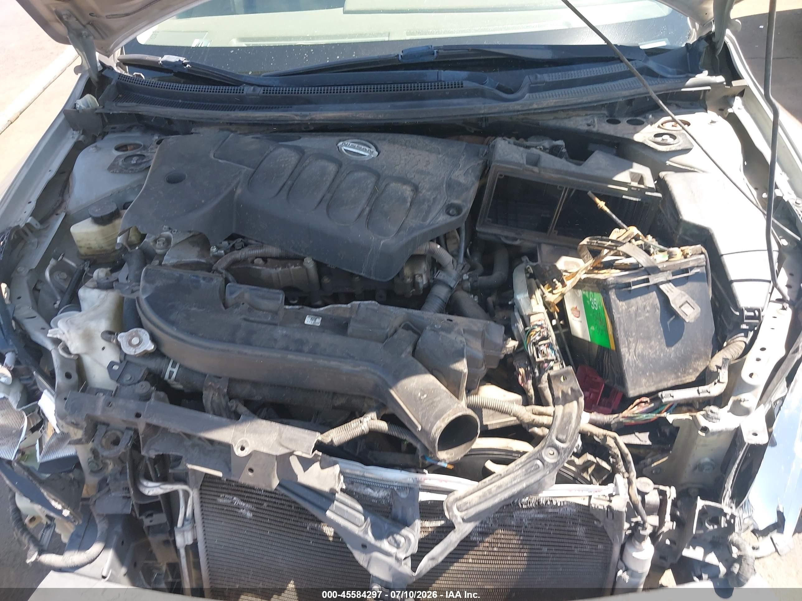 2010 Nissan Altima 2.5 Silver vin: 1N4AL2AP3AN532159