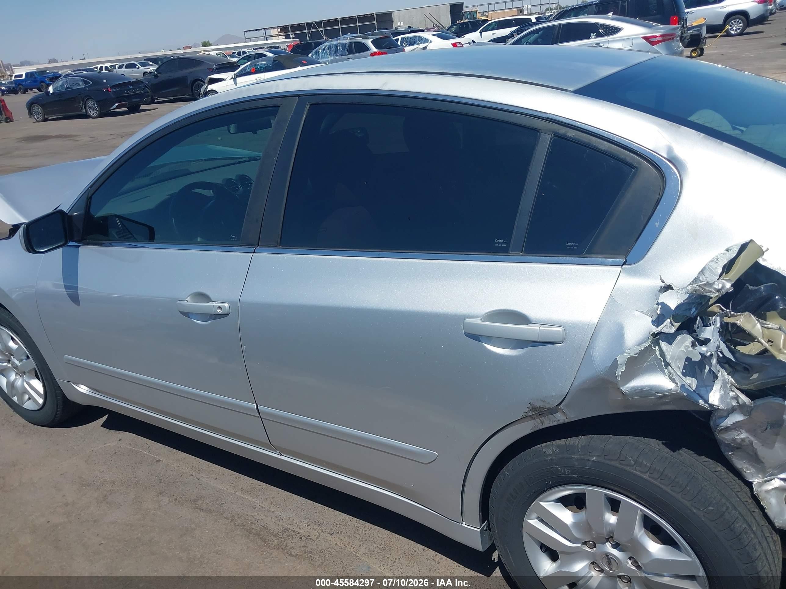 2010 Nissan Altima 2.5 Silver vin: 1N4AL2AP3AN532159