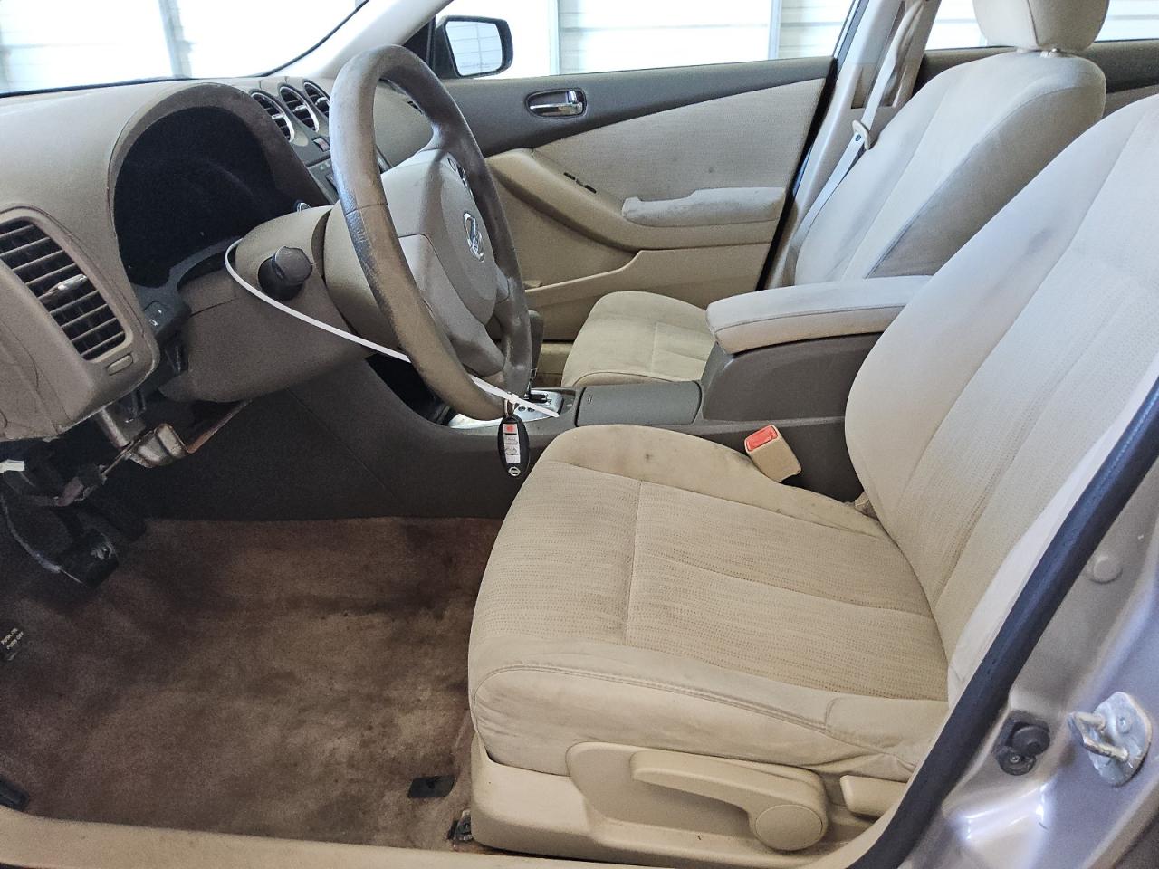 2011 Nissan Altima 2.5 Beige vin: 1N4AL2AP3BC172906 Damage: Dash, Broken, Replacement Required
