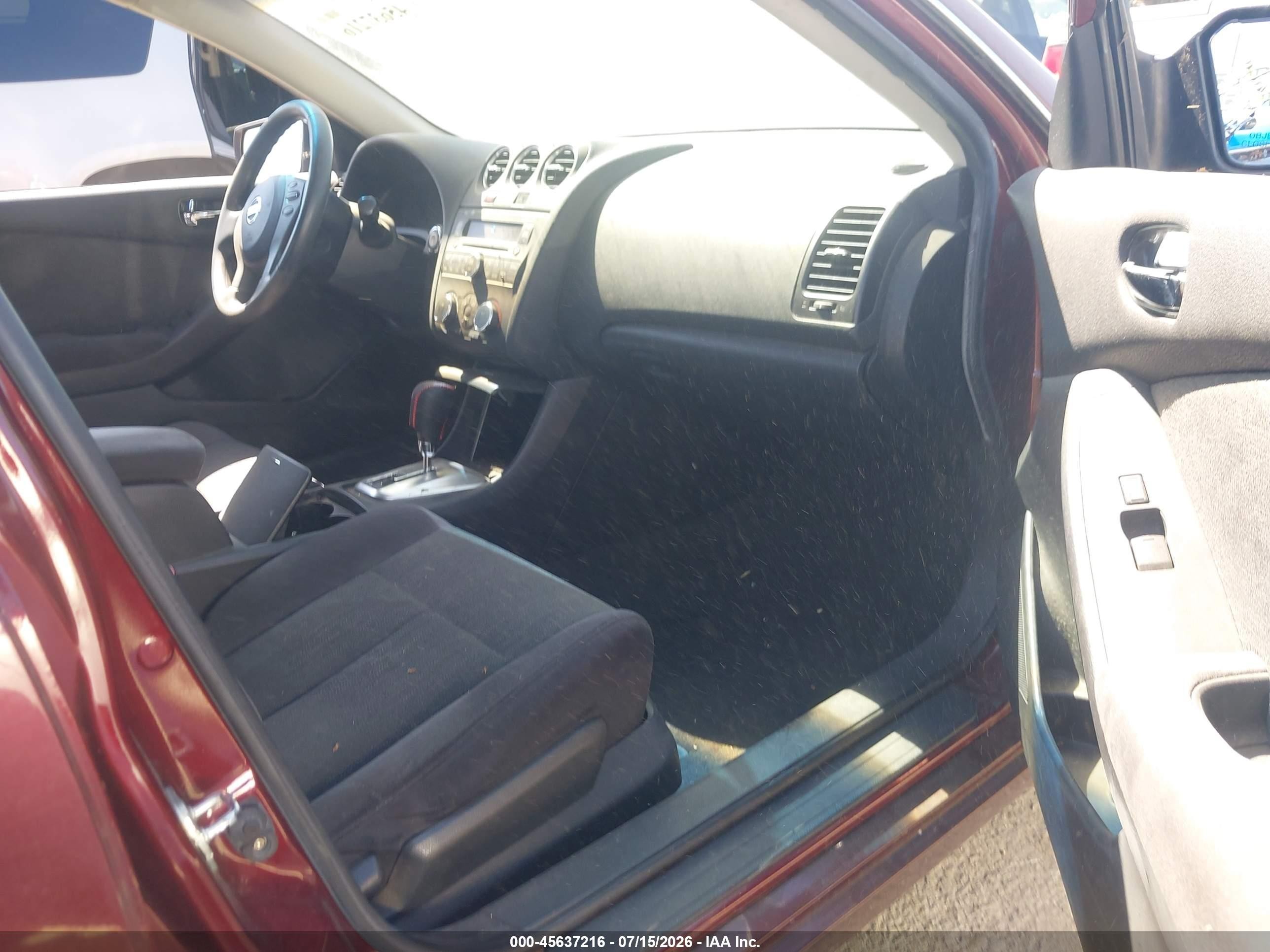 2011 Nissan Altima 2.5 S Burgundy vin: 1N4AL2AP3BC173618