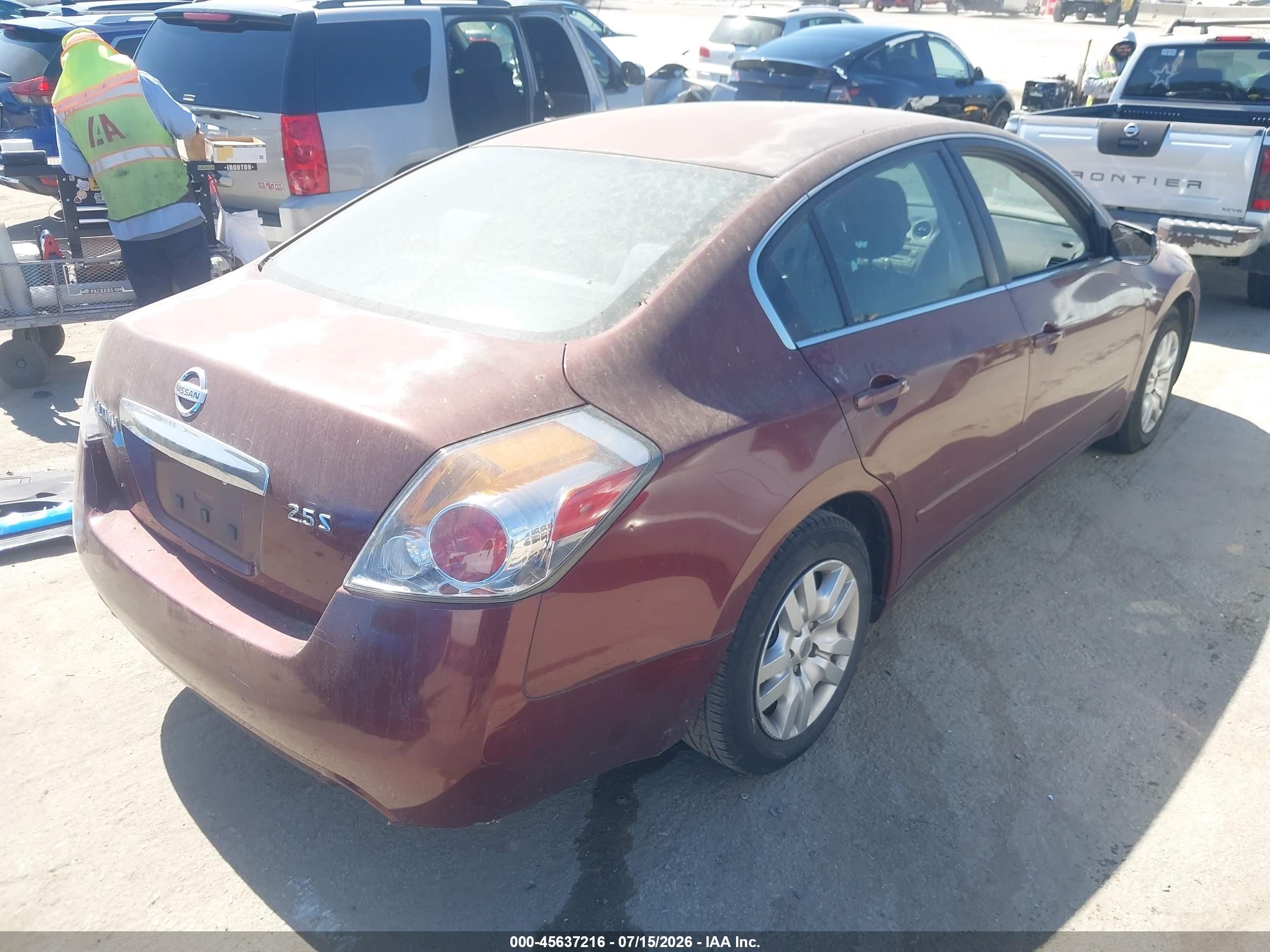 2011 Nissan Altima 2.5 S Burgundy vin: 1N4AL2AP3BC173618