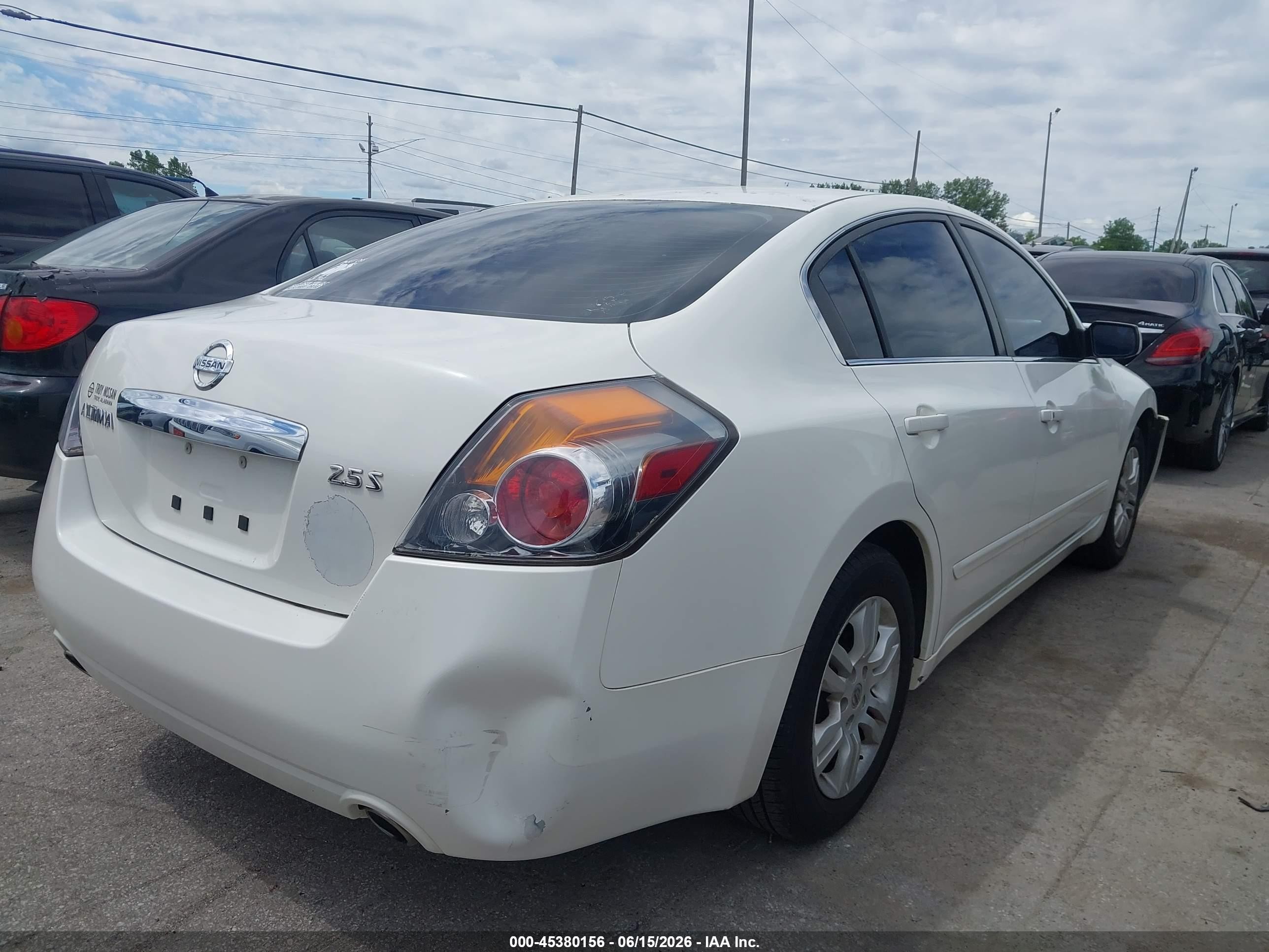 2011 Nissan Altima 2.5 S White vin: 1N4AL2AP3BC173909