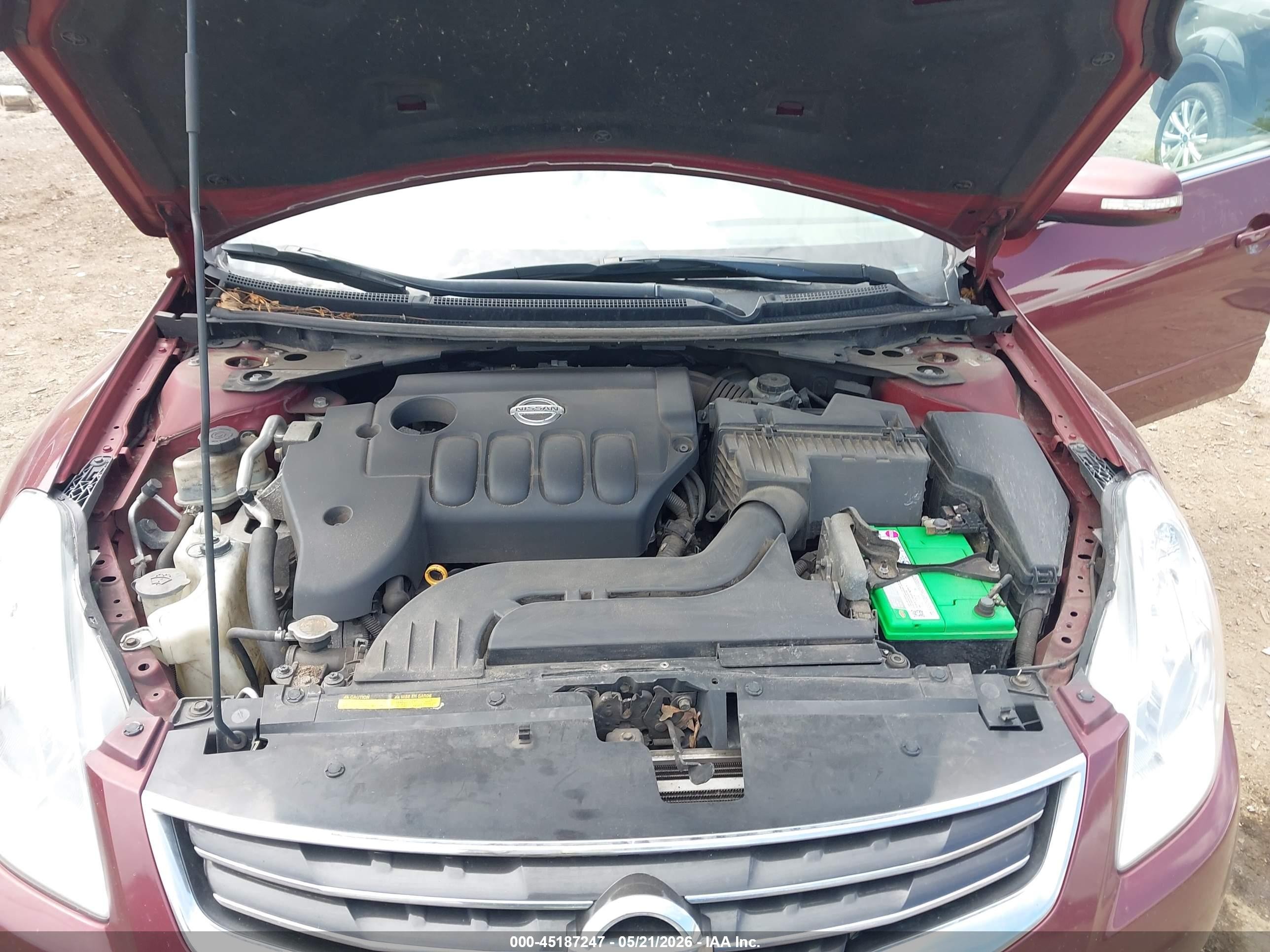2011 Nissan Altima 2.5 S Красный vin: 1N4AL2AP3BN402707