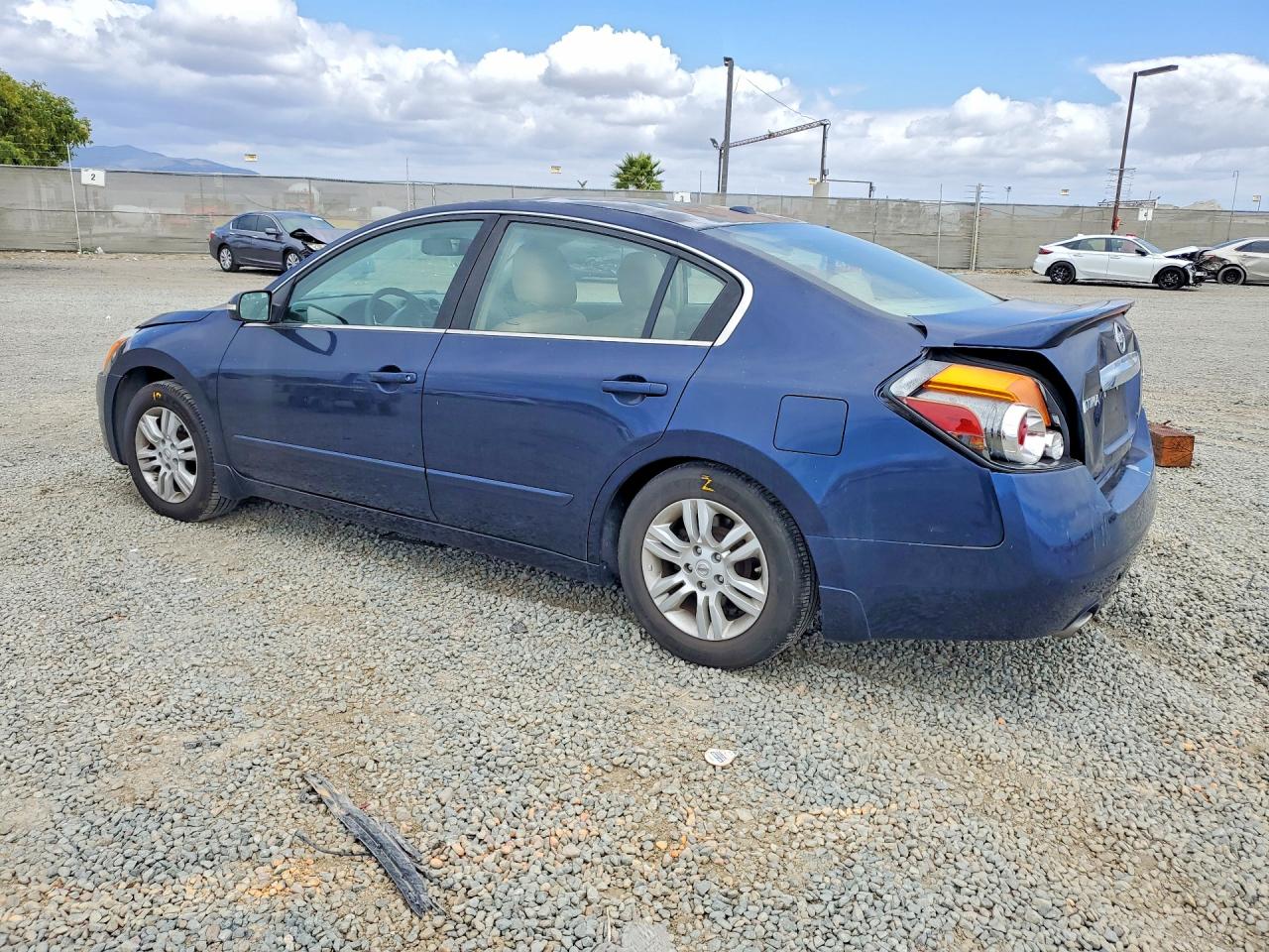 2011 Nissan Altima 2.5 Синий vin: 1N4AL2AP3BN402836