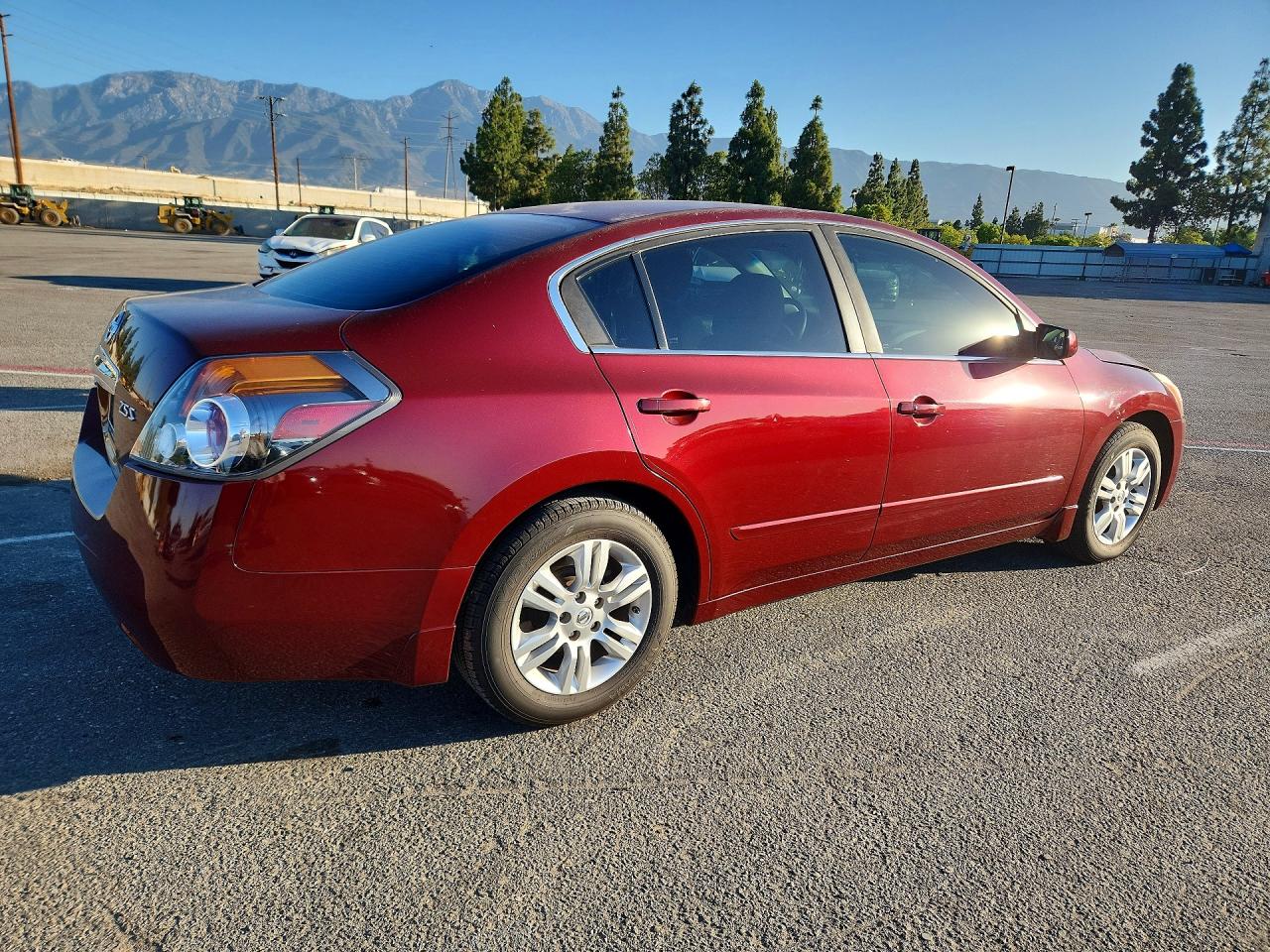 2011 Nissan Altima 2.5 Maroon vin: 1N4AL2AP3BN403078