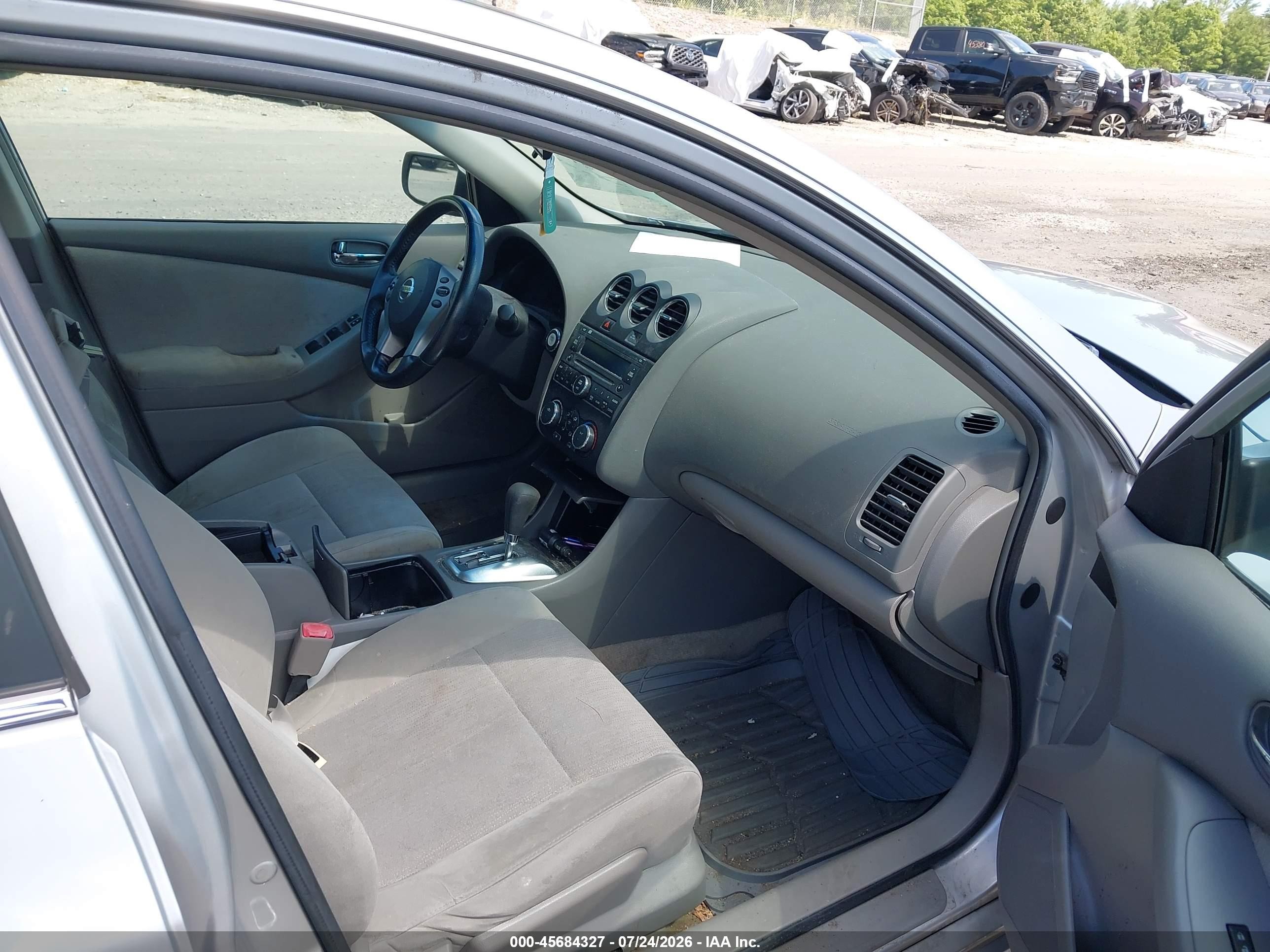2011 Nissan Altima 2.5 S Silver vin: 1N4AL2AP3BN434623