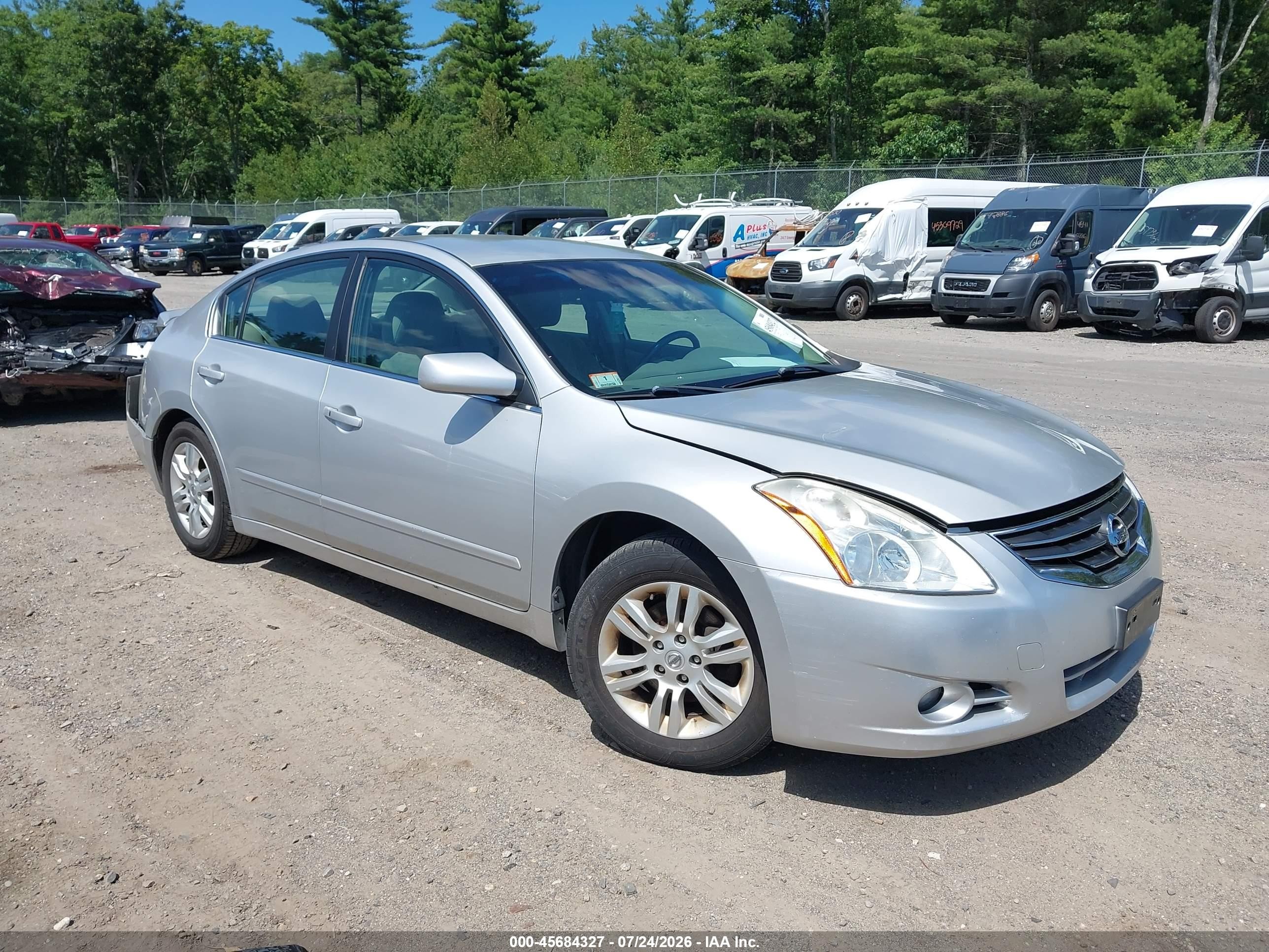 2011 Nissan Altima 2.5 S Silver vin: 1N4AL2AP3BN434623