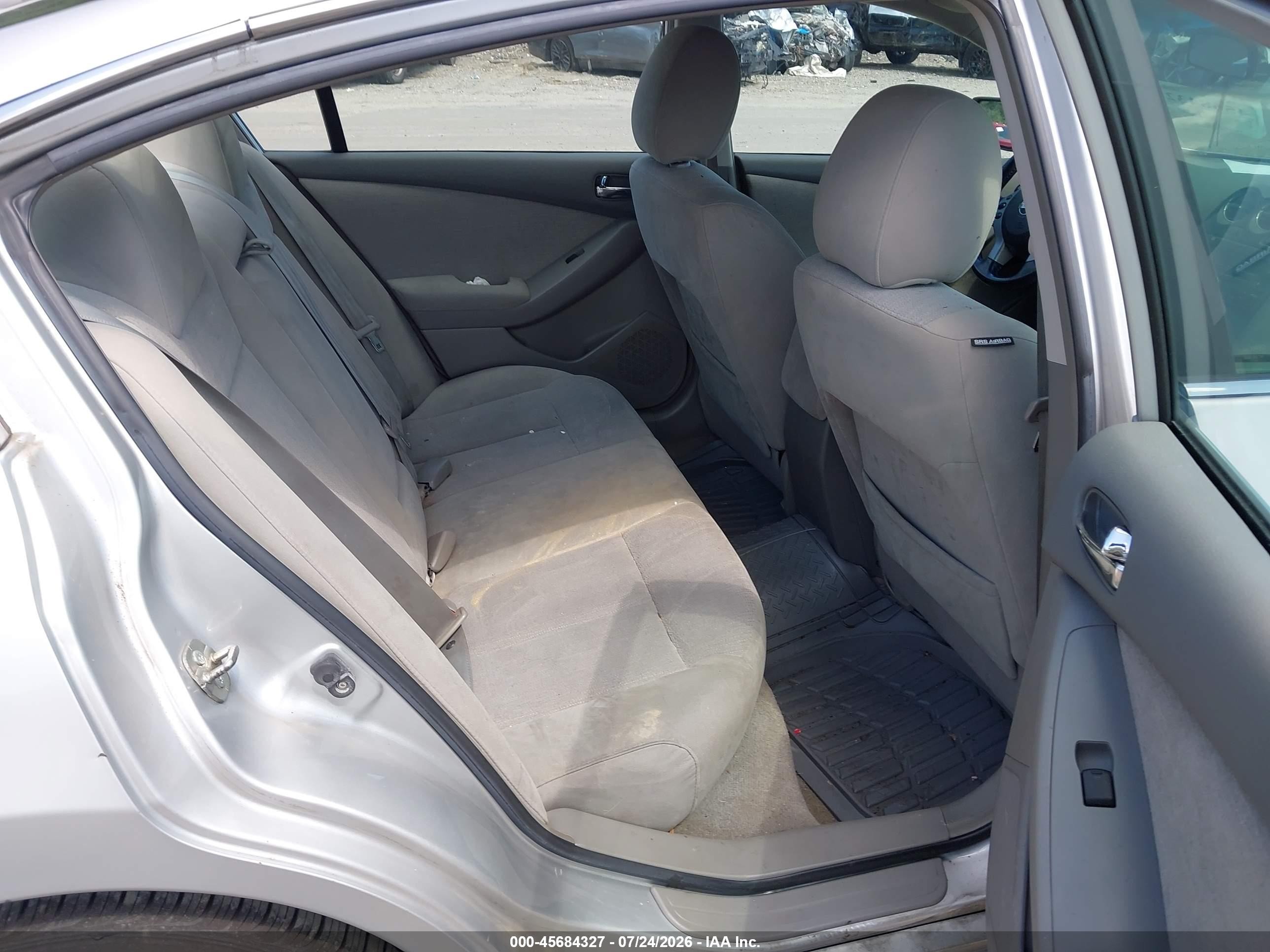 2011 Nissan Altima 2.5 S Silver vin: 1N4AL2AP3BN434623