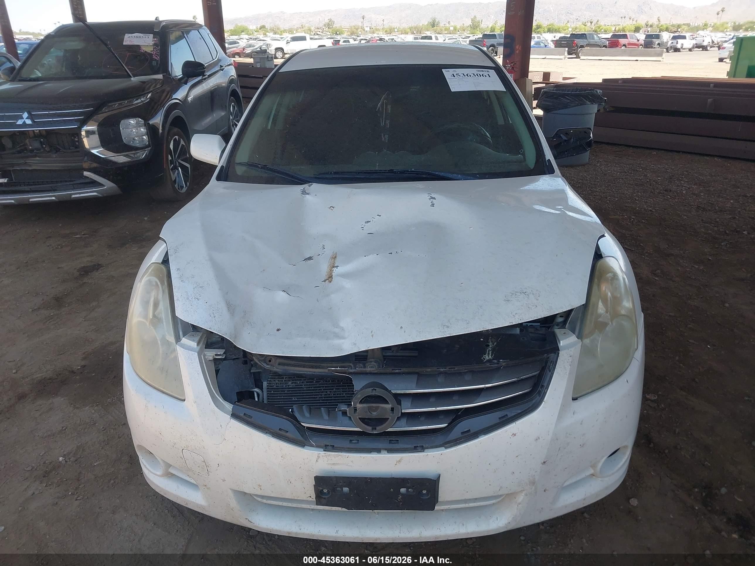 2011 Nissan Altima 2.5 S White vin: 1N4AL2AP3BN445945