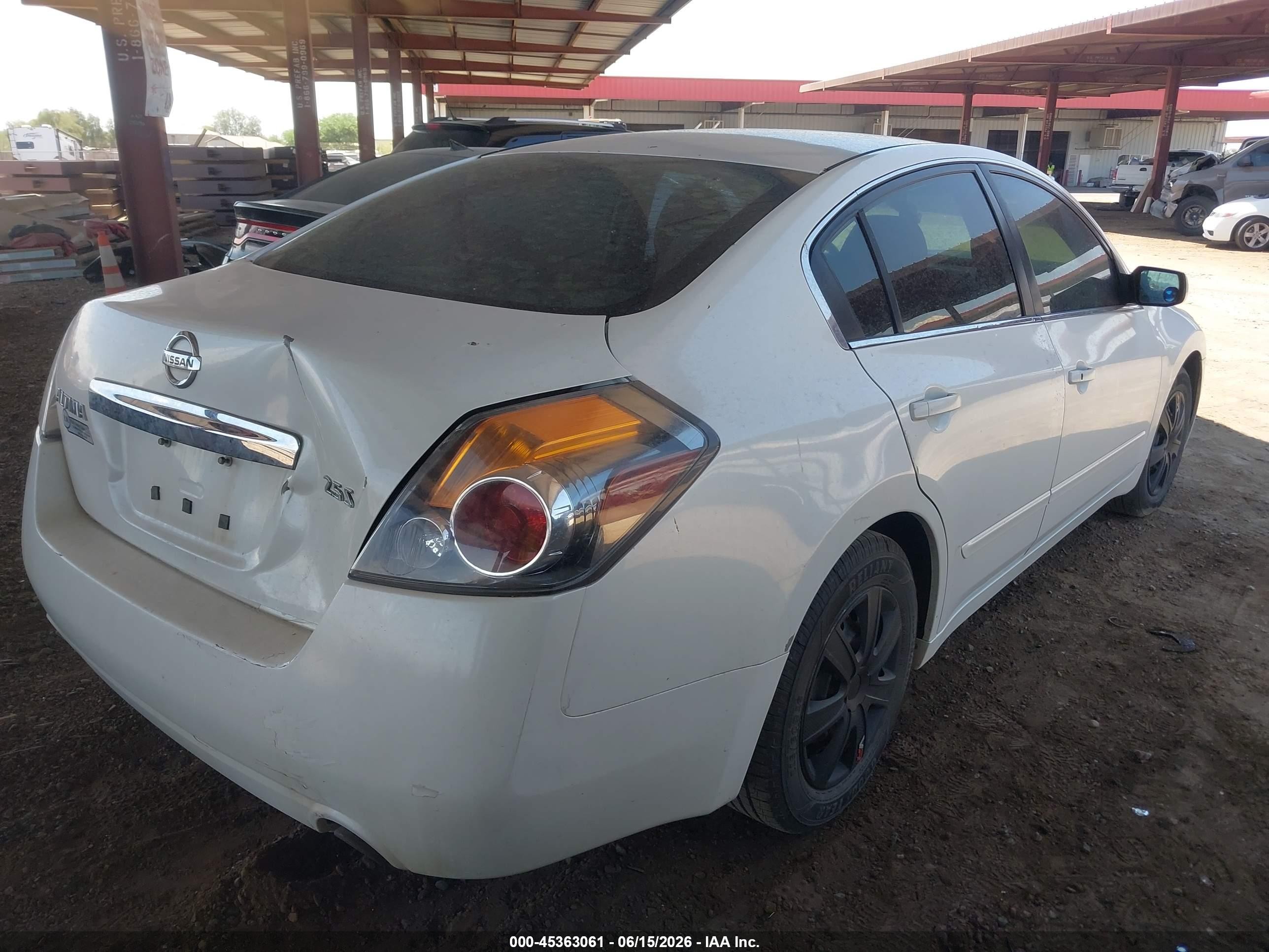 2011 Nissan Altima 2.5 S White vin: 1N4AL2AP3BN445945