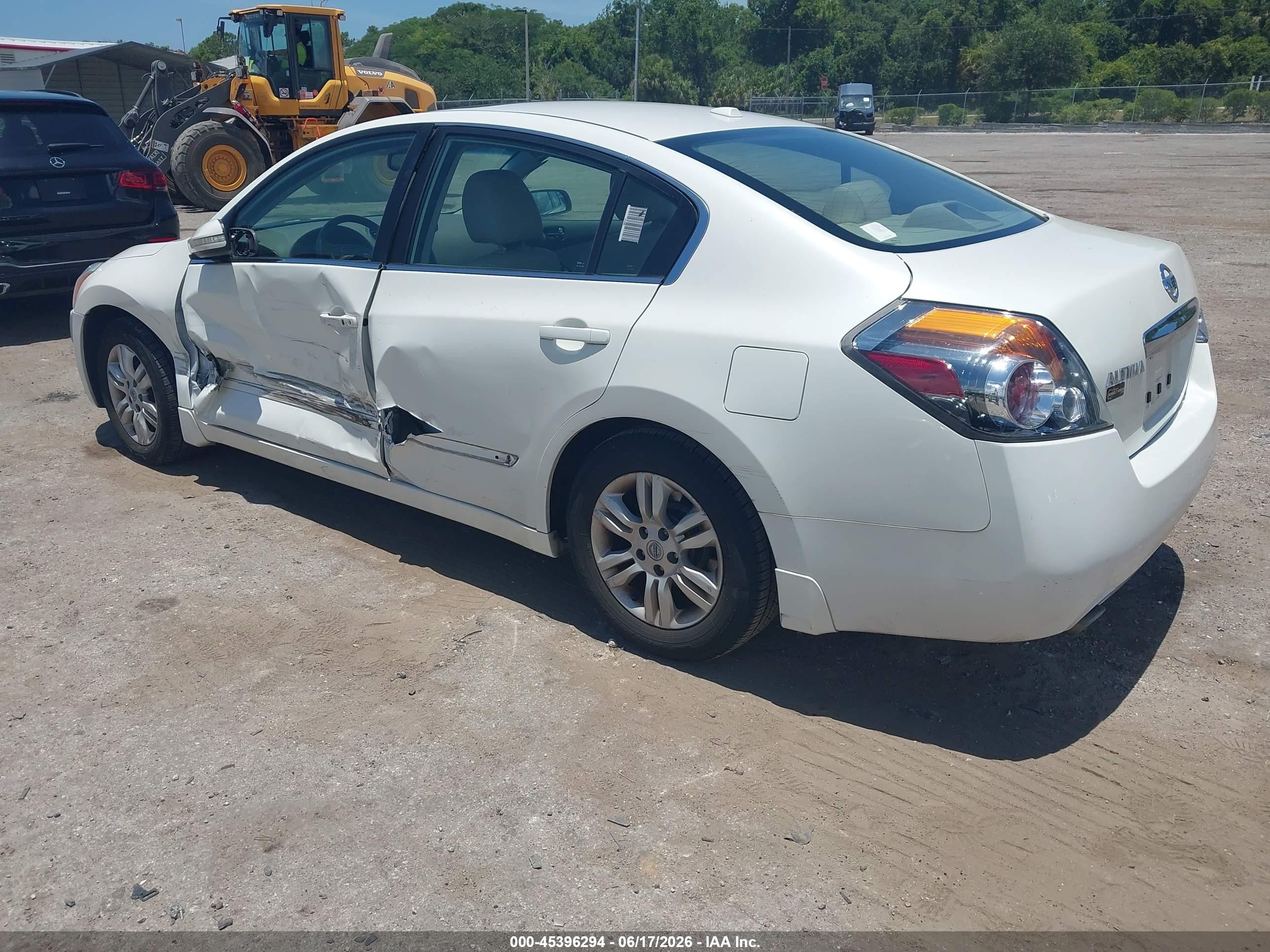 2011 Nissan Altima 2.5 S White vin: 1N4AL2AP3BN478248