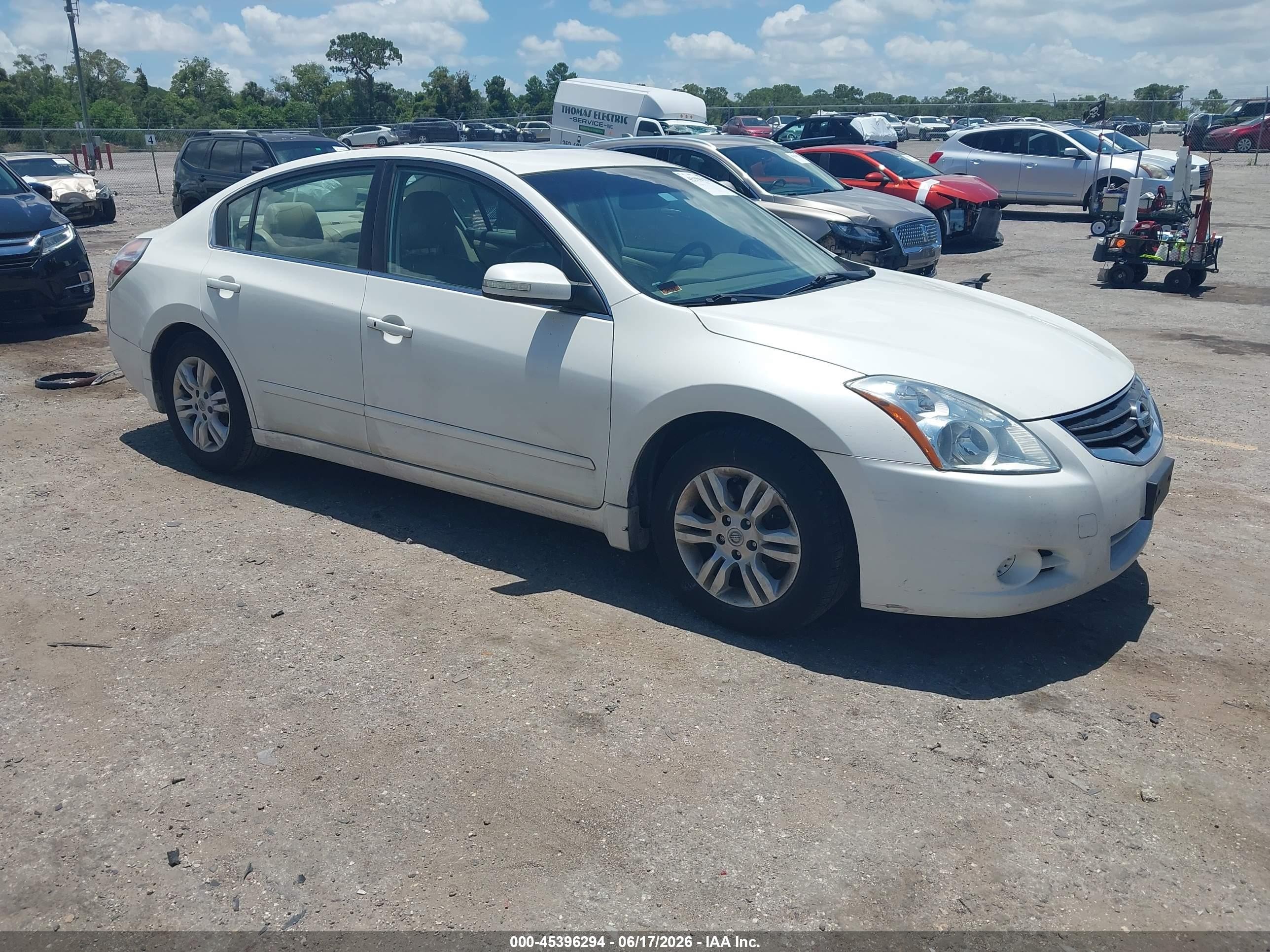 2011 Nissan Altima 2.5 S Белый vin: 1N4AL2AP3BN478248