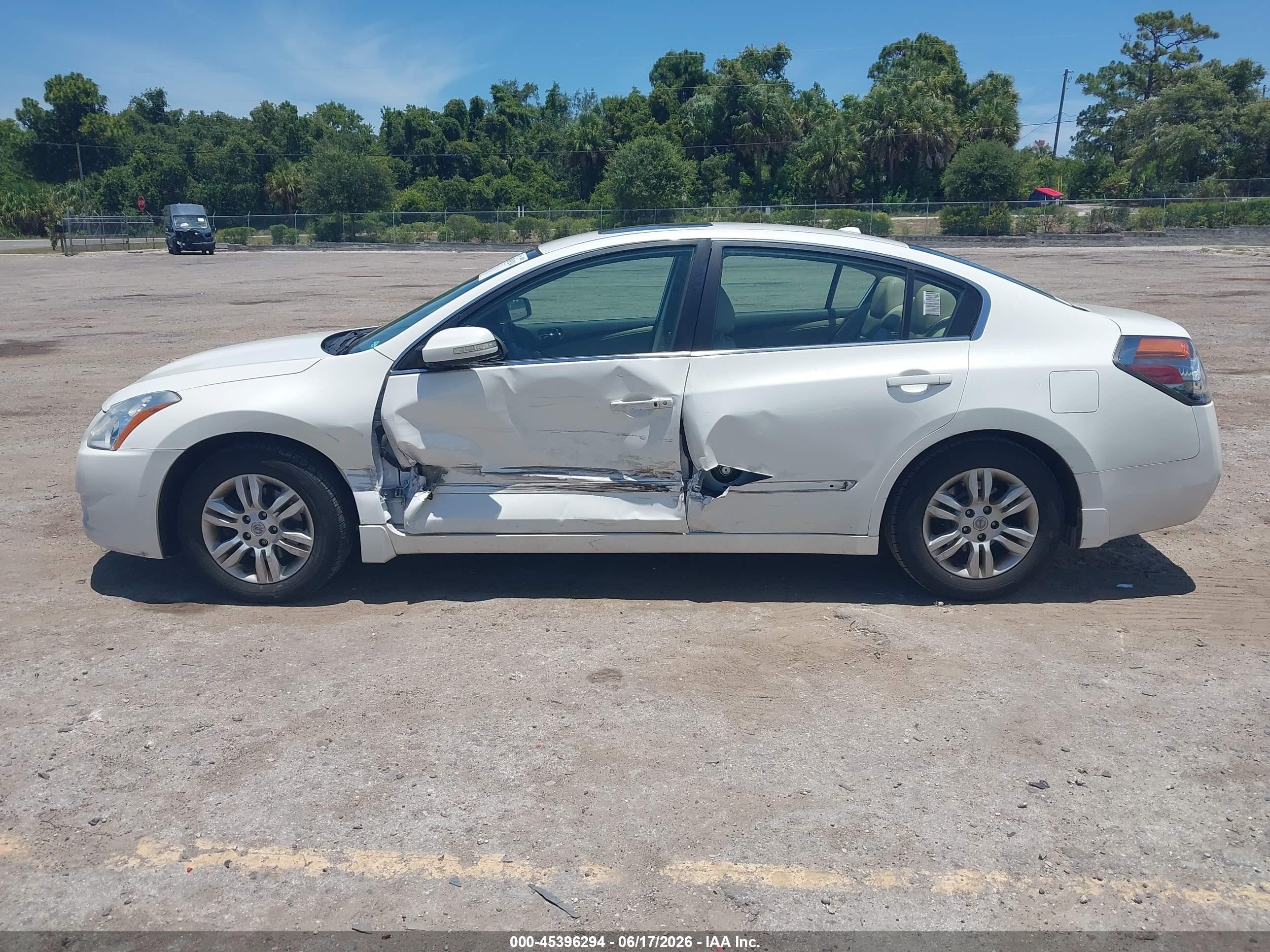 2011 Nissan Altima 2.5 S White vin: 1N4AL2AP3BN478248