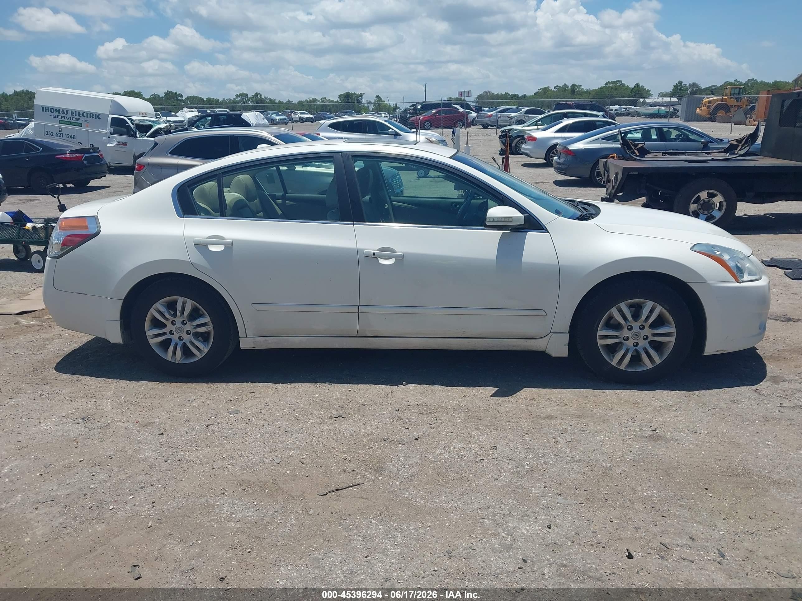 2011 Nissan Altima 2.5 S White vin: 1N4AL2AP3BN478248