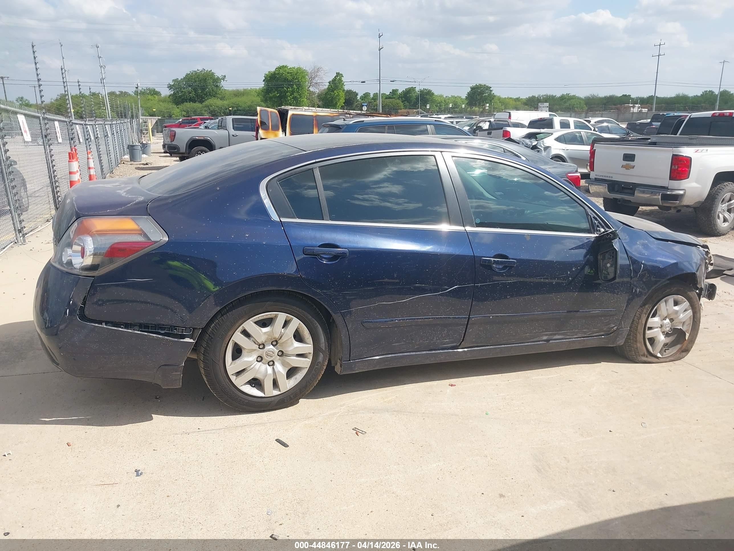 2011 Nissan Altima 2.5 S Синий vin: 1N4AL2AP3BN494658