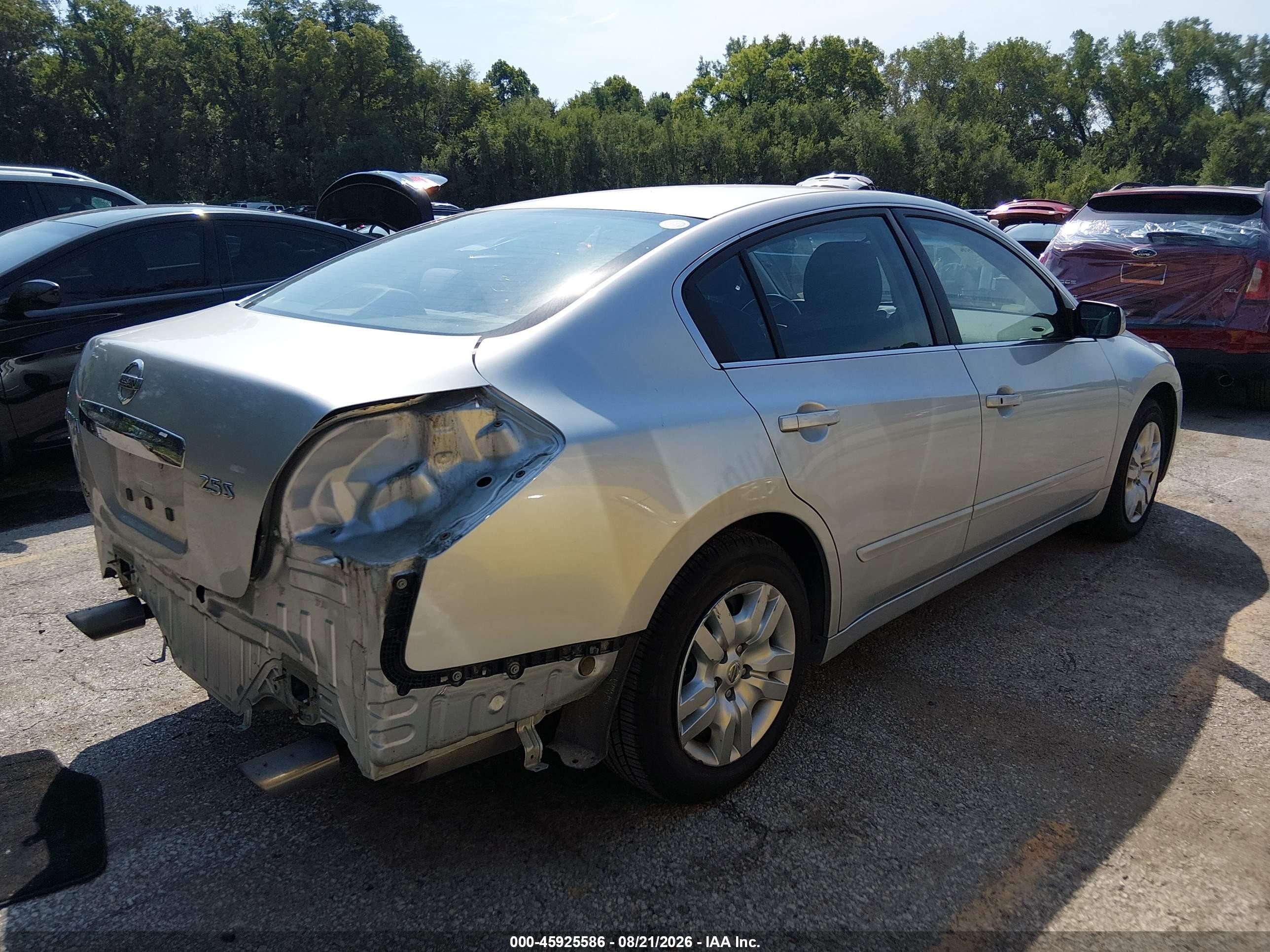 2012 Nissan Altima 2.5 S Silver vin: 1N4AL2AP3CC107815