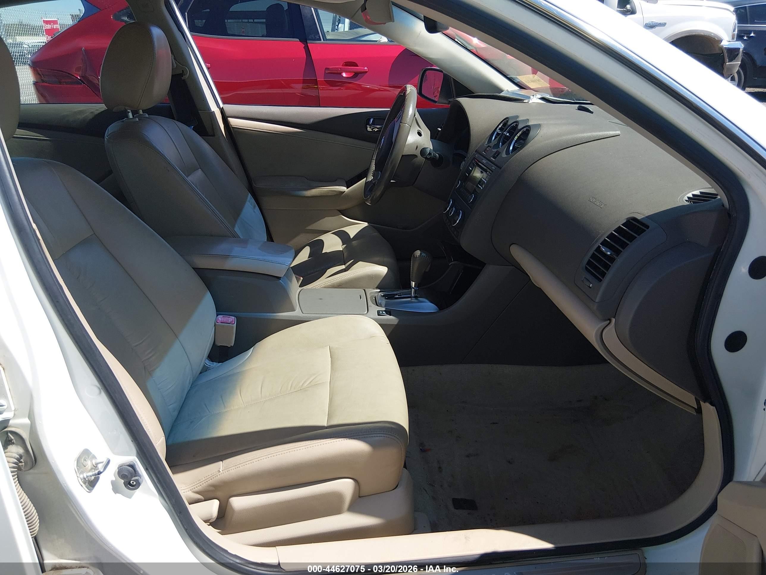 2012 Nissan Altima 2.5 S Белый vin: 1N4AL2AP3CC120452