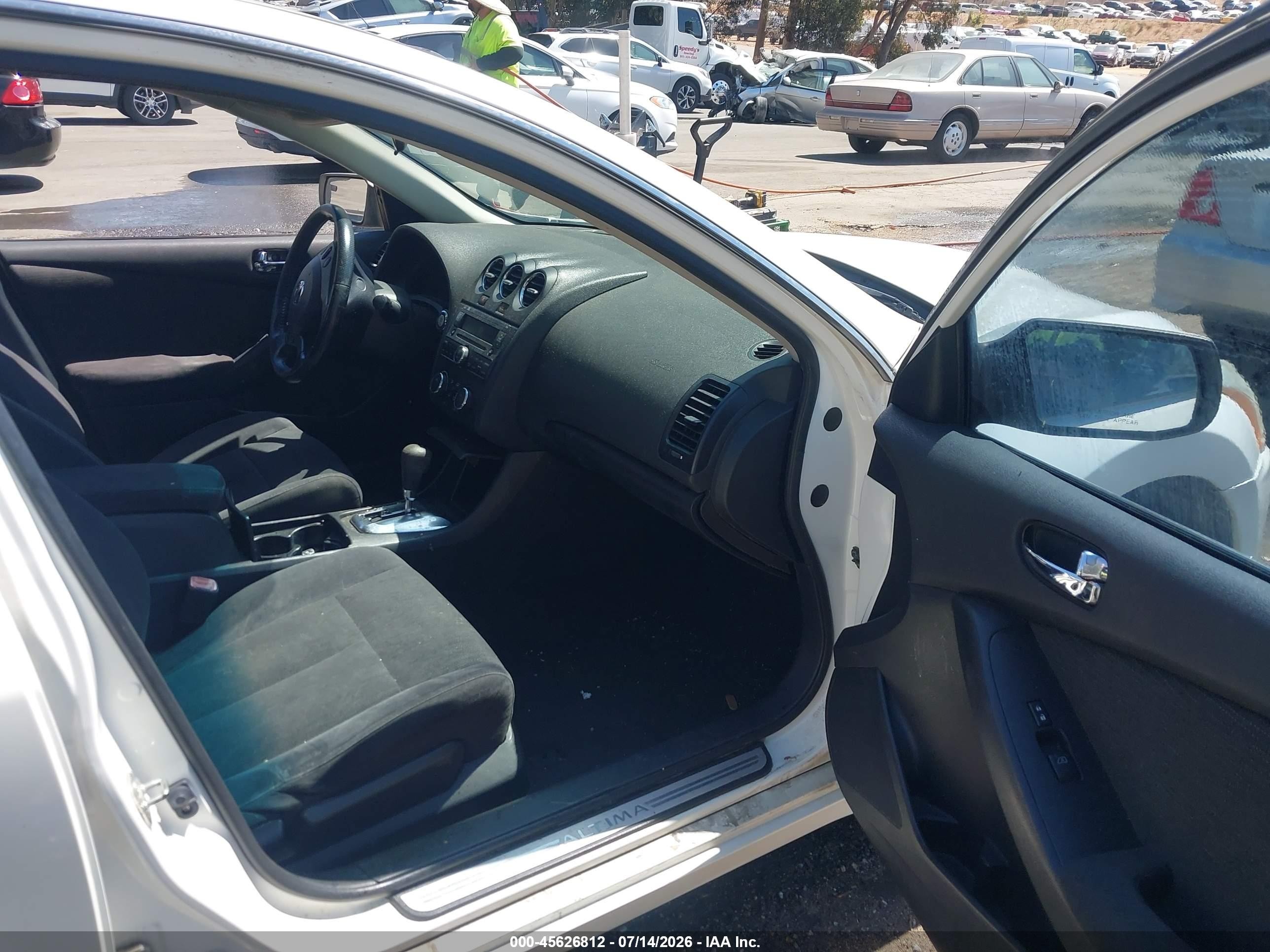 2012 Nissan Altima 2.5 S White vin: 1N4AL2AP3CC120810