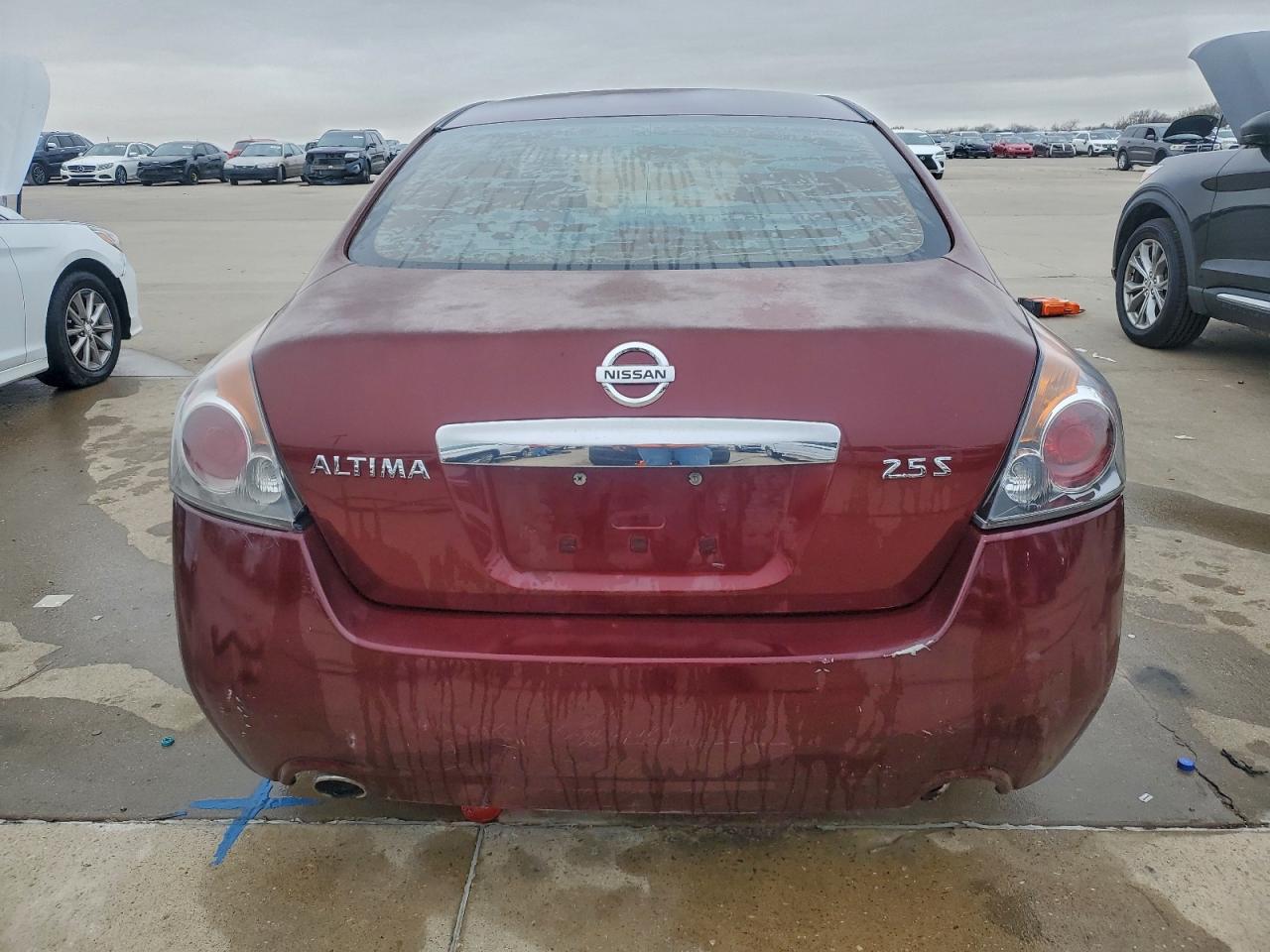 2012 Nissan Altima Base Maroon vin: 1N4AL2AP3CC164483