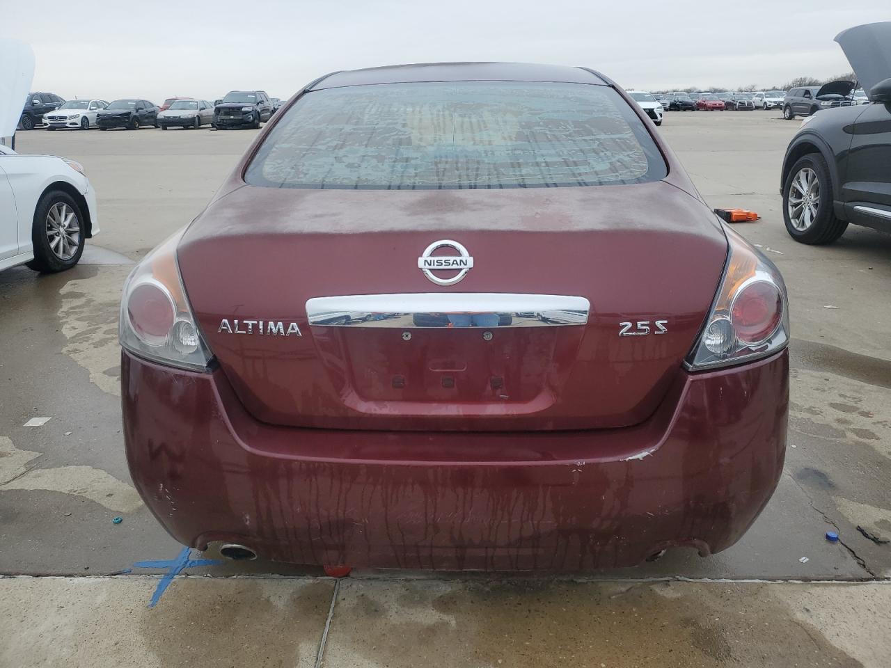 2012 Nissan Altima Base Maroon vin: 1N4AL2AP3CC164483 Damage: Deck Lid, Oxidized, > 12 Inches