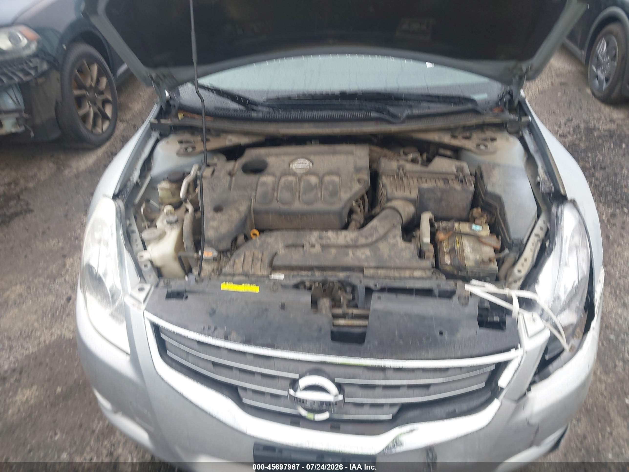 2012 Nissan Altima 2.5 S Silver vin: 1N4AL2AP3CC233172