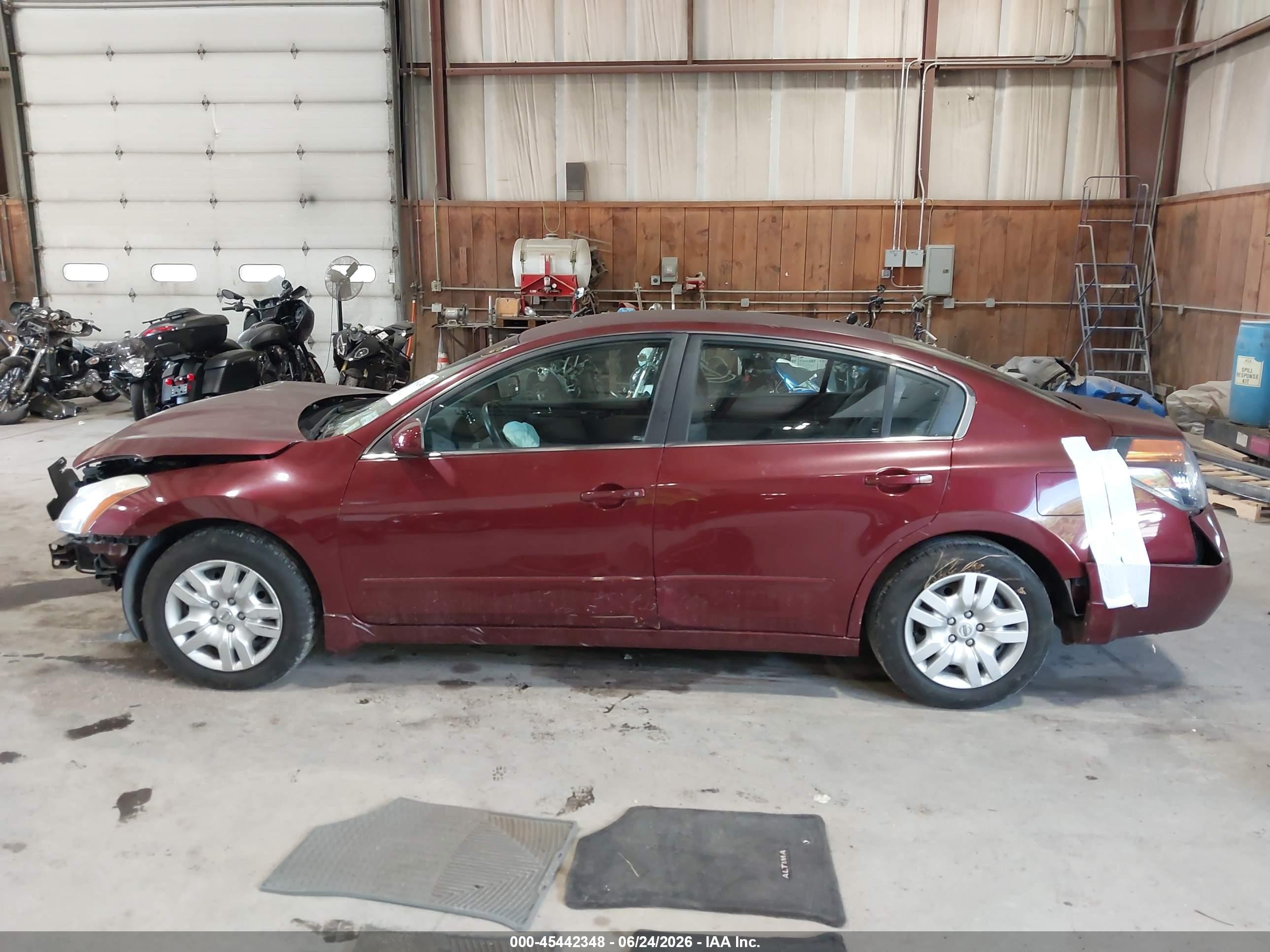 2012 Nissan Altima 2.5 S Maroon vin: 1N4AL2AP3CC244401