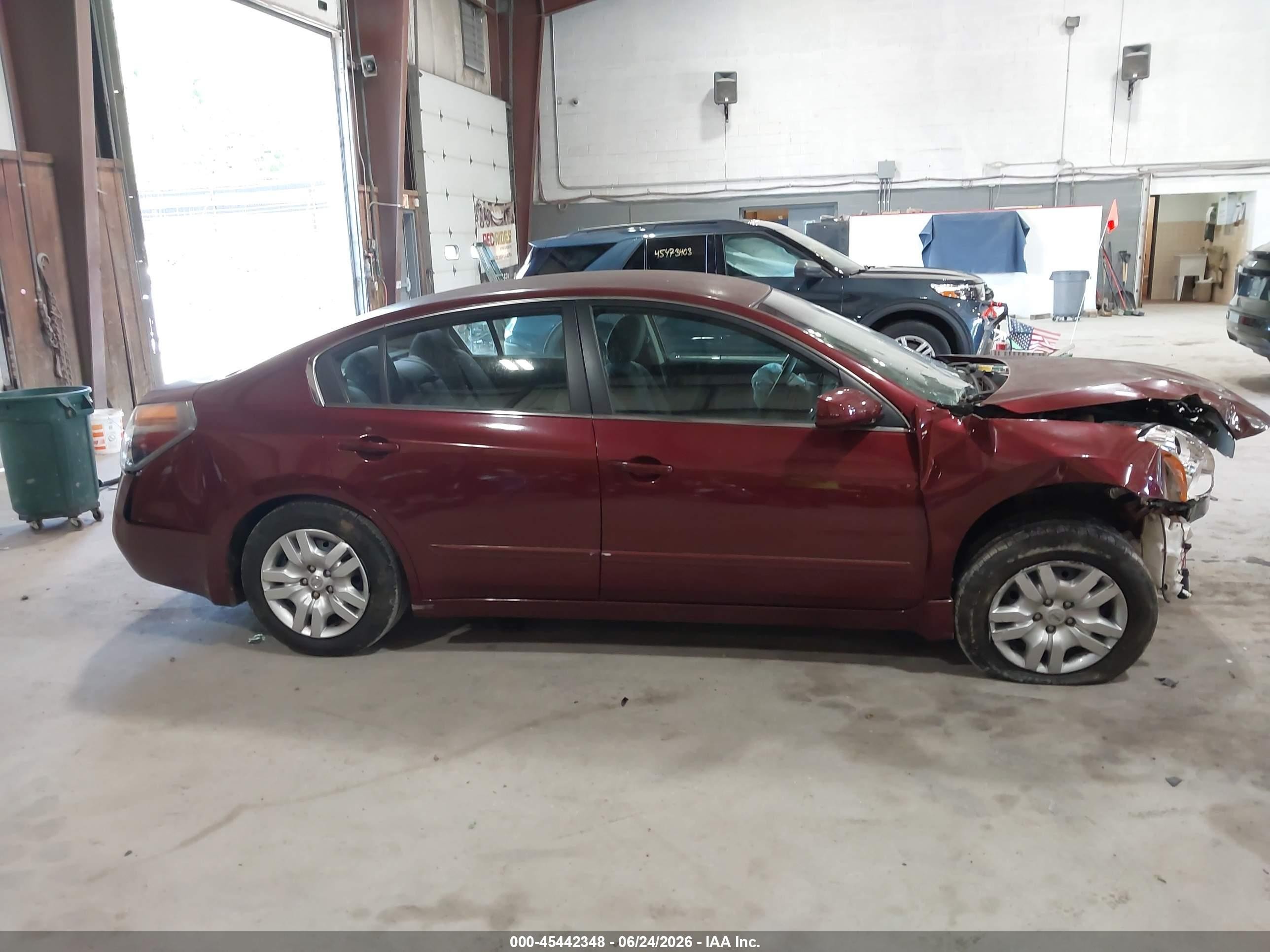 2012 Nissan Altima 2.5 S Maroon vin: 1N4AL2AP3CC244401