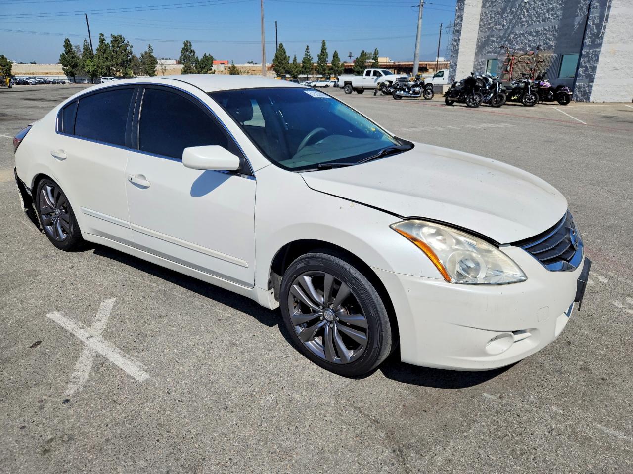 2012 Nissan Altima 2.5 White vin: 1N4AL2AP3CN460446