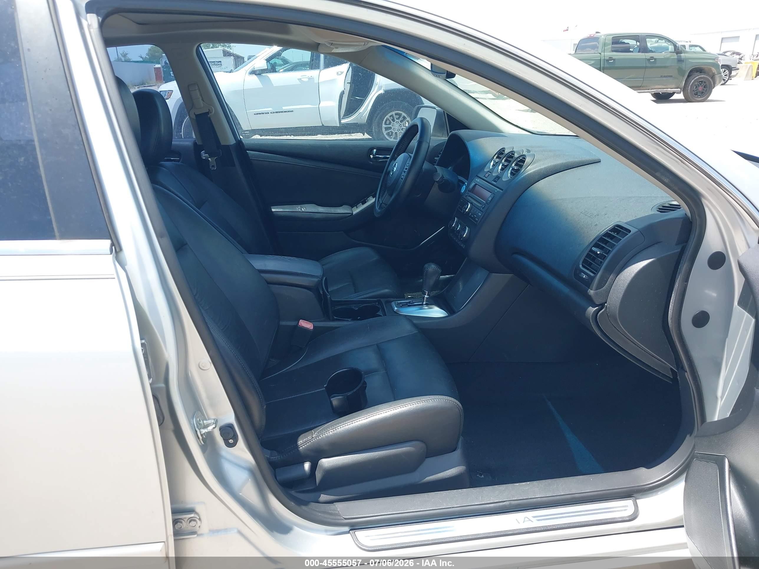 2012 Nissan Altima 2.5 S Silver vin: 1N4AL2AP3CN566007