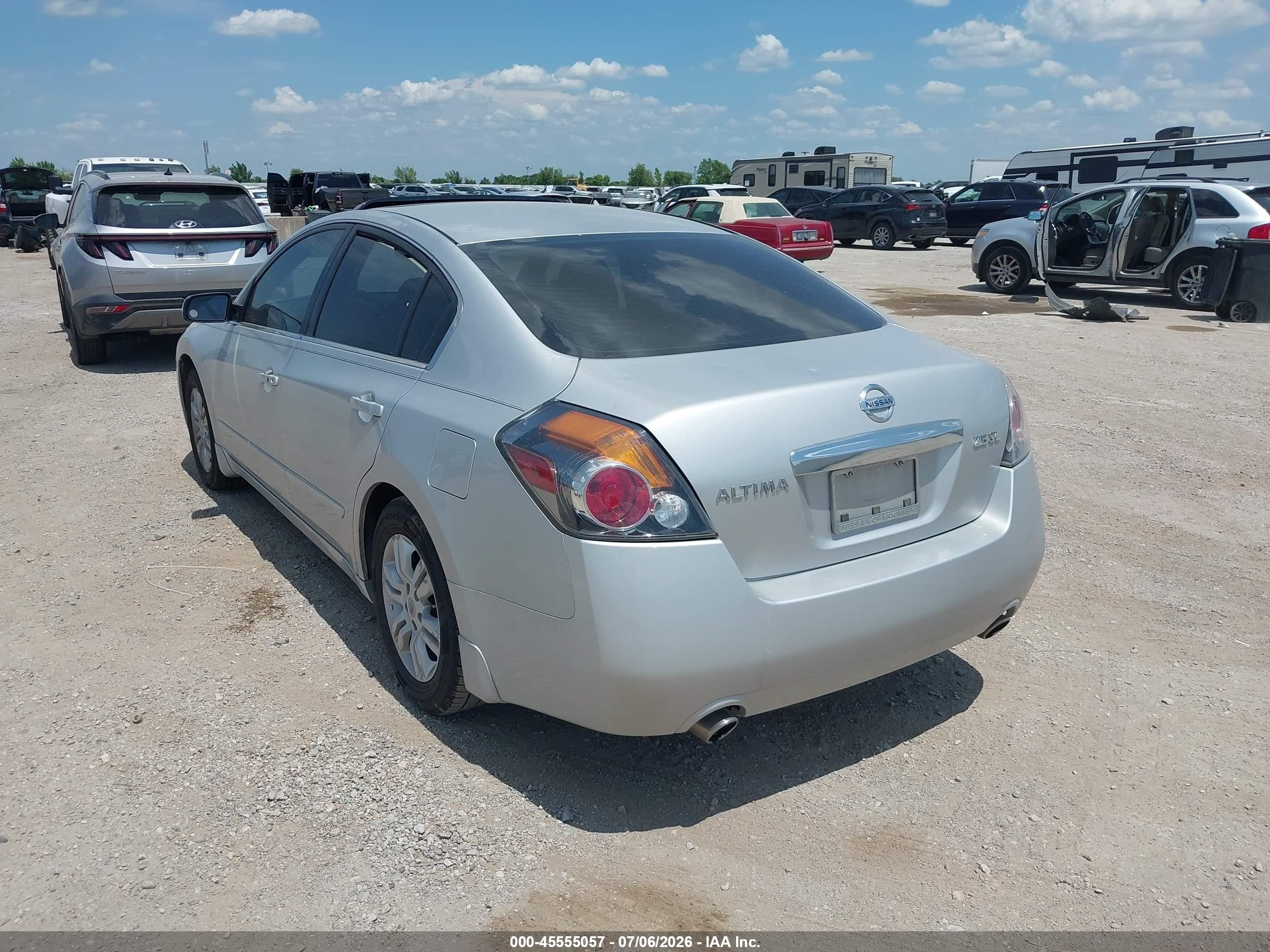 2012 Nissan Altima 2.5 S Silver vin: 1N4AL2AP3CN566007
