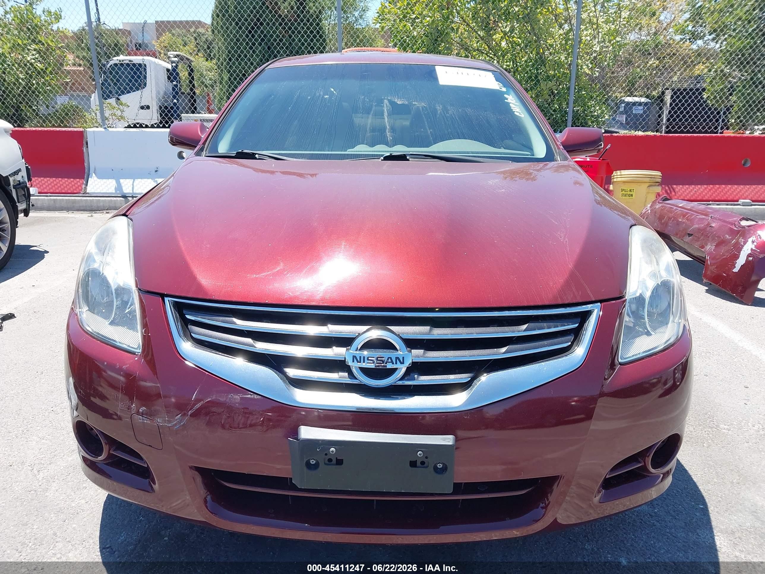2012 Nissan Altima 2.5 S Red vin: 1N4AL2AP3CN568730