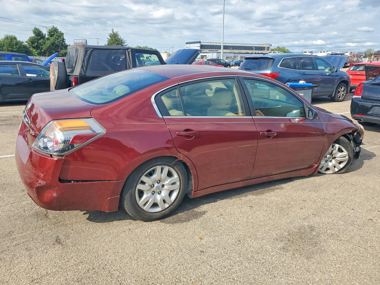 2010 Nissan Altima 2.5 Maroon vin: 1N4AL2AP4AC111921