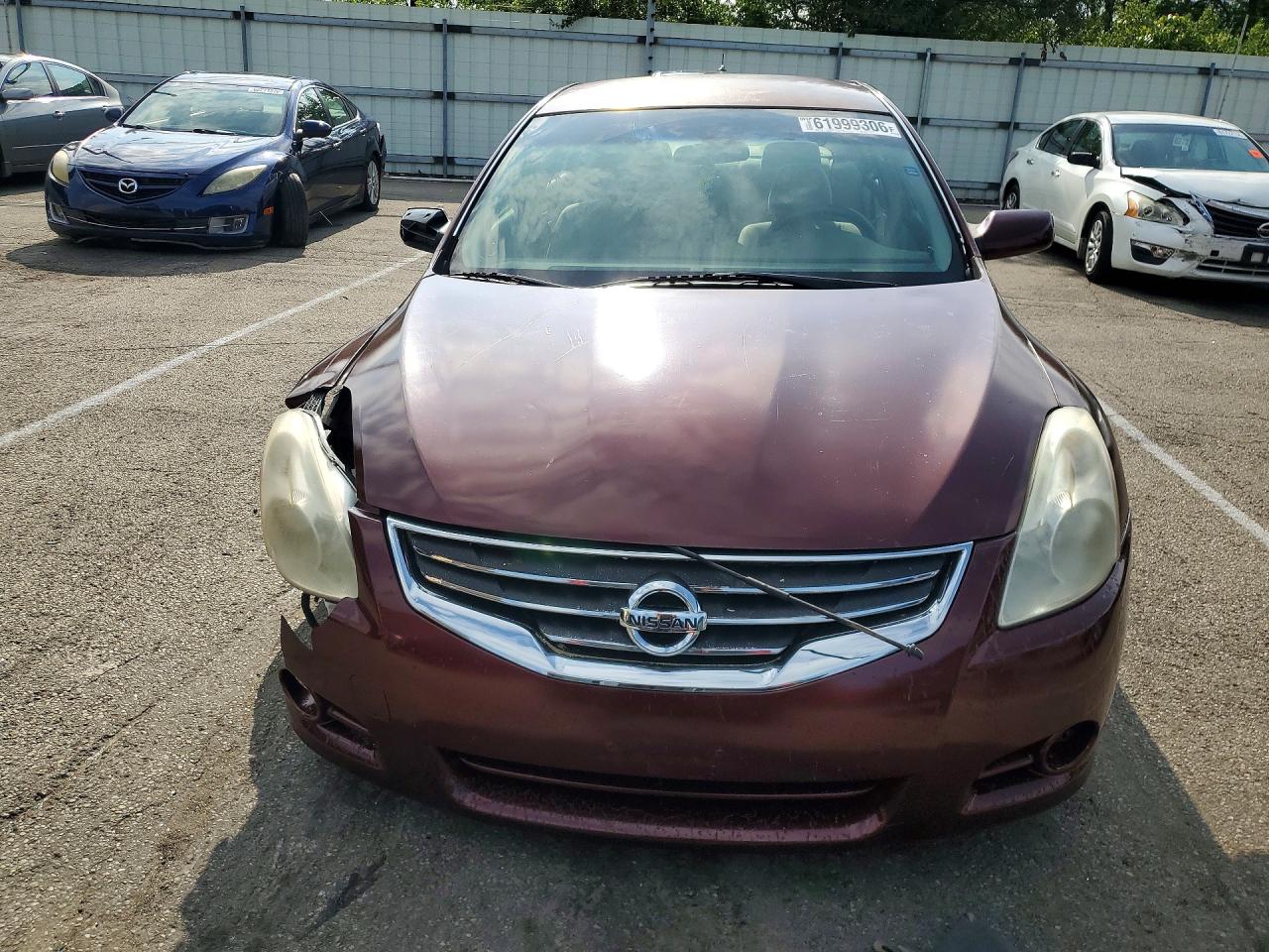 2010 Nissan Altima 2.5 Maroon vin: 1N4AL2AP4AC111921