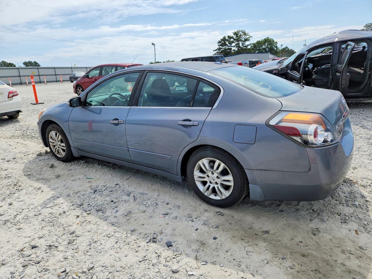 2010 Nissan Altima 2.5 Blue vin: 1N4AL2AP4AC188935