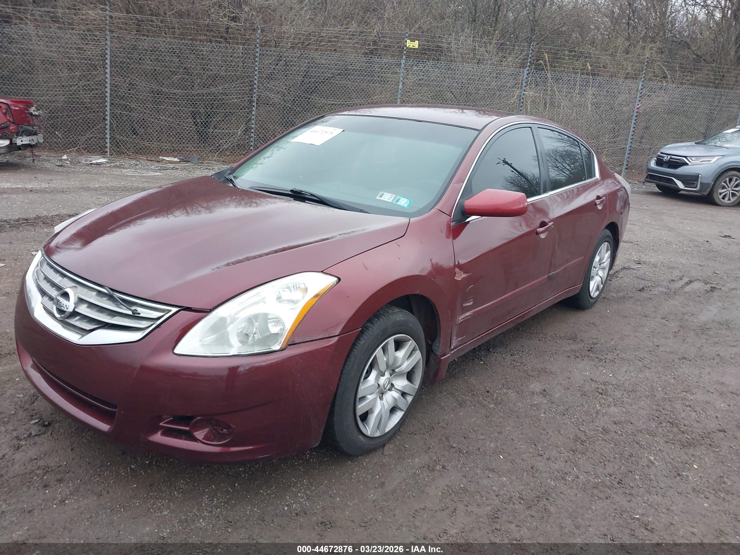 2010 Nissan Altima 2.5 S Maroon vin: 1N4AL2AP4AC193102