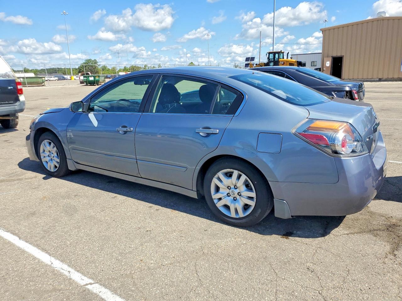 2010 Nissan Altima Base/s Silver vin: 1N4AL2AP4AN412533