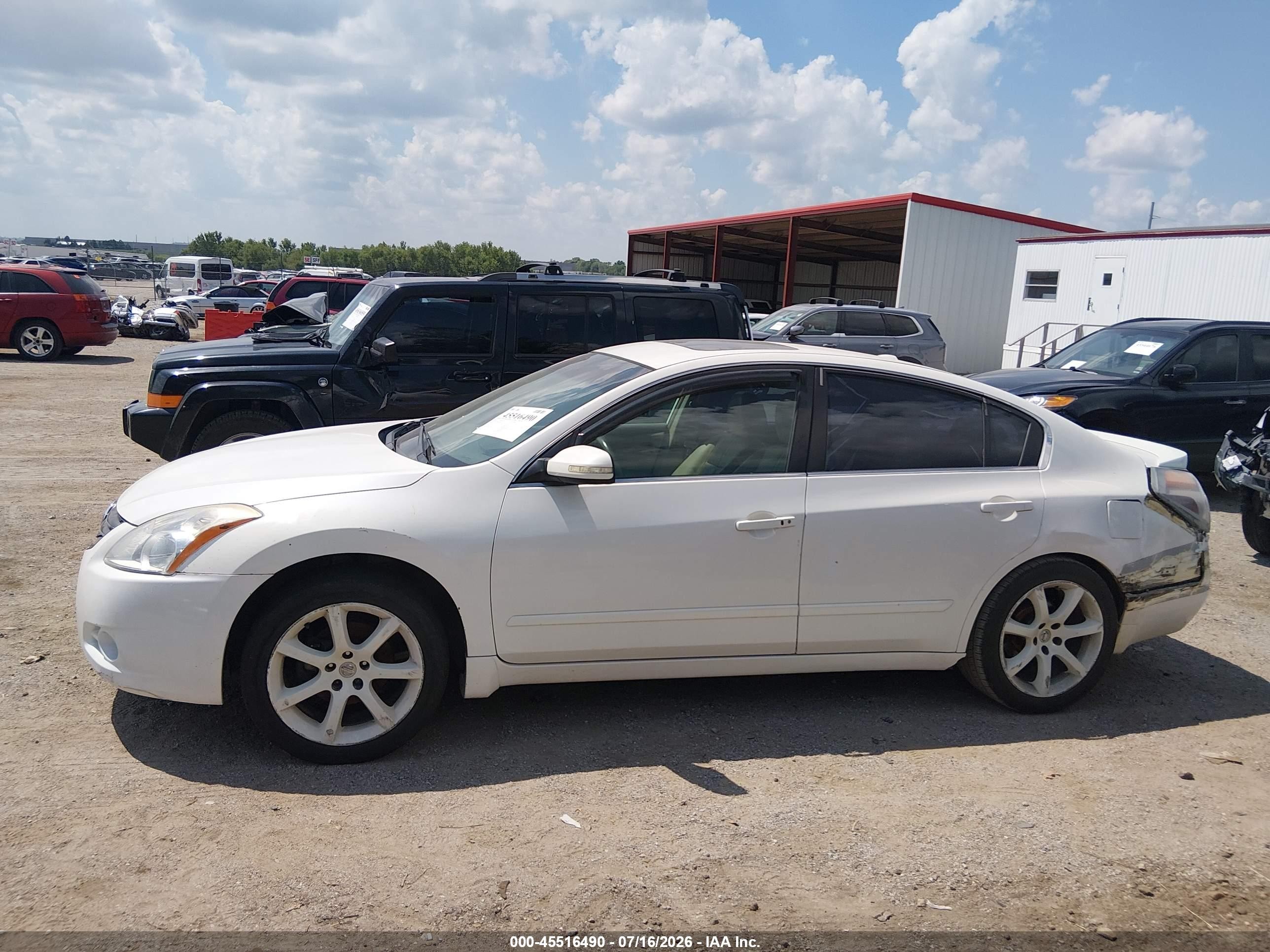 2010 Nissan Altima 2.5 S White vin: 1N4AL2AP4AN413729