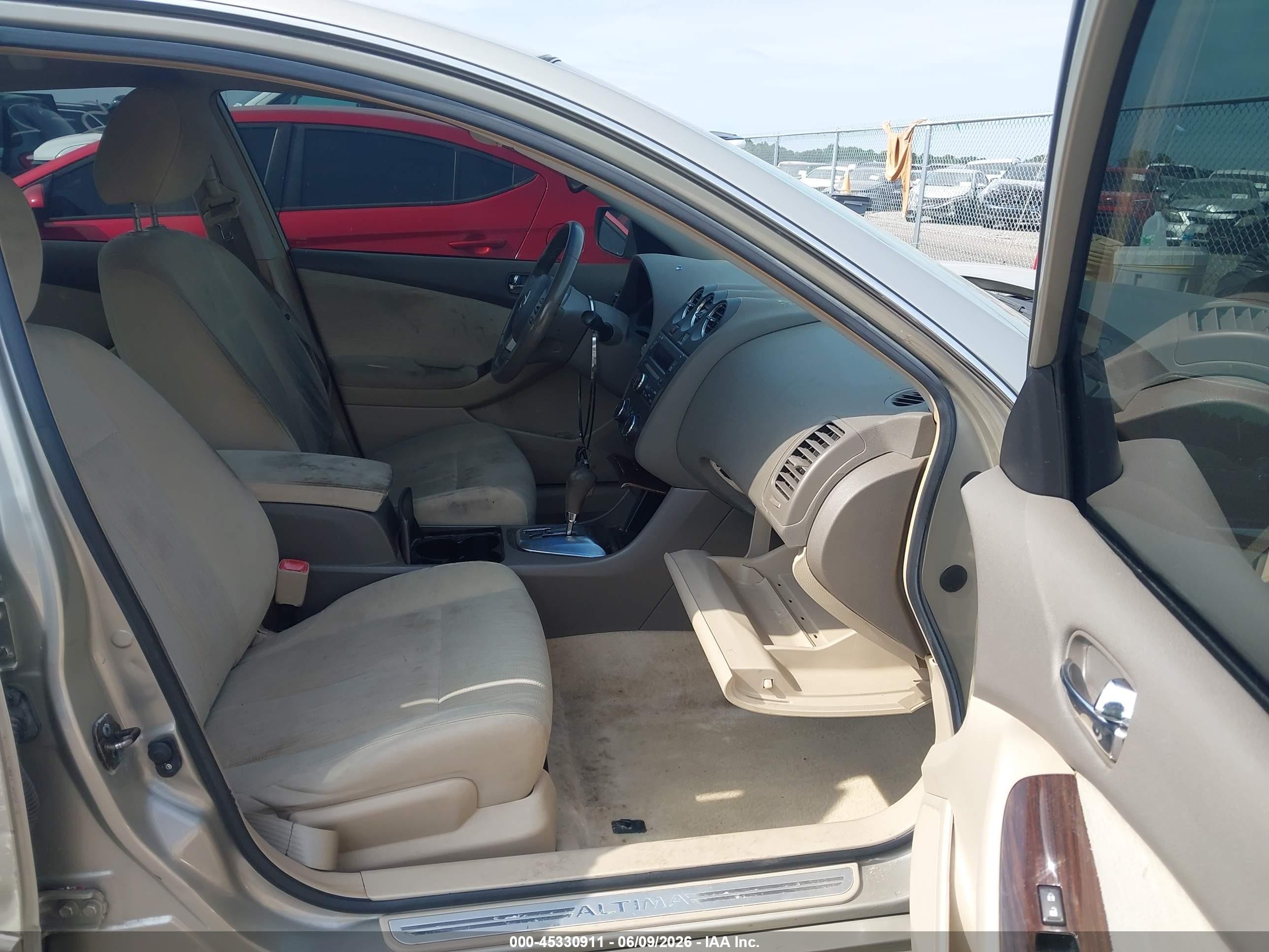 2010 Nissan Altima 2.5 S Gold vin: 1N4AL2AP4AN424469