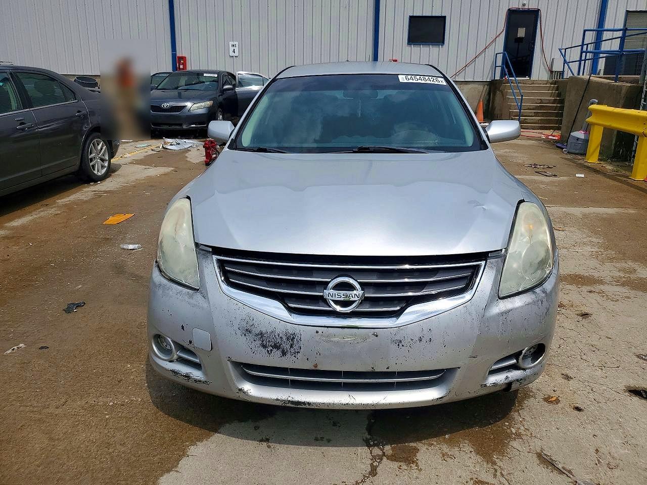 2010 Nissan Altima 2.5 Серебряный vin: 1N4AL2AP4AN426917