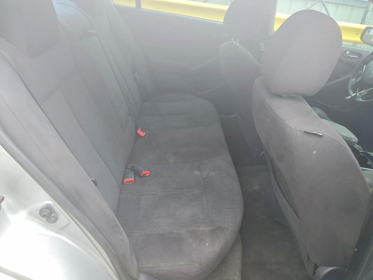 2010 Nissan Altima 2.5 Серебряный vin: 1N4AL2AP4AN426917