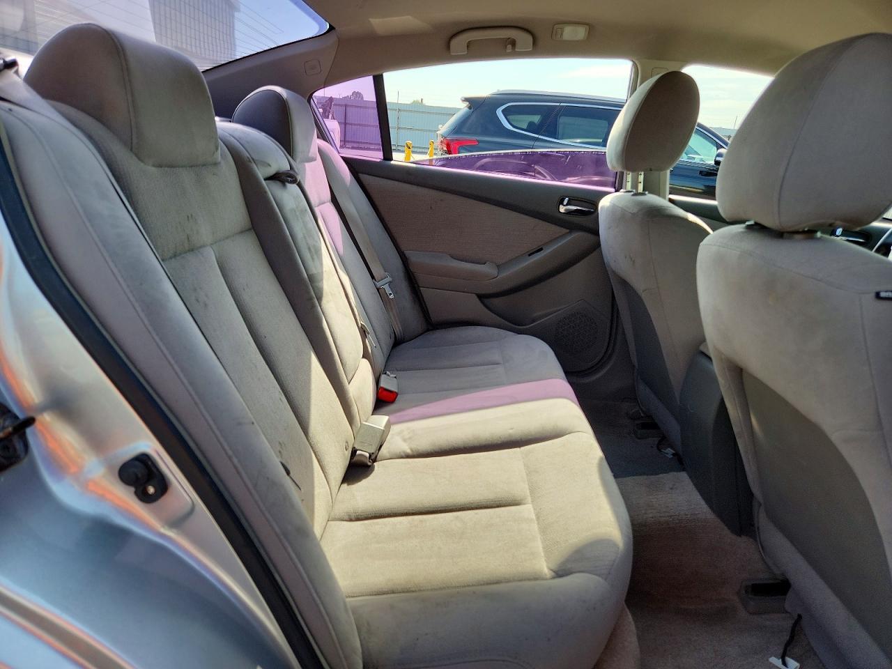 2010 Nissan Altima 2.5 Silver vin: 1N4AL2AP4AN444866