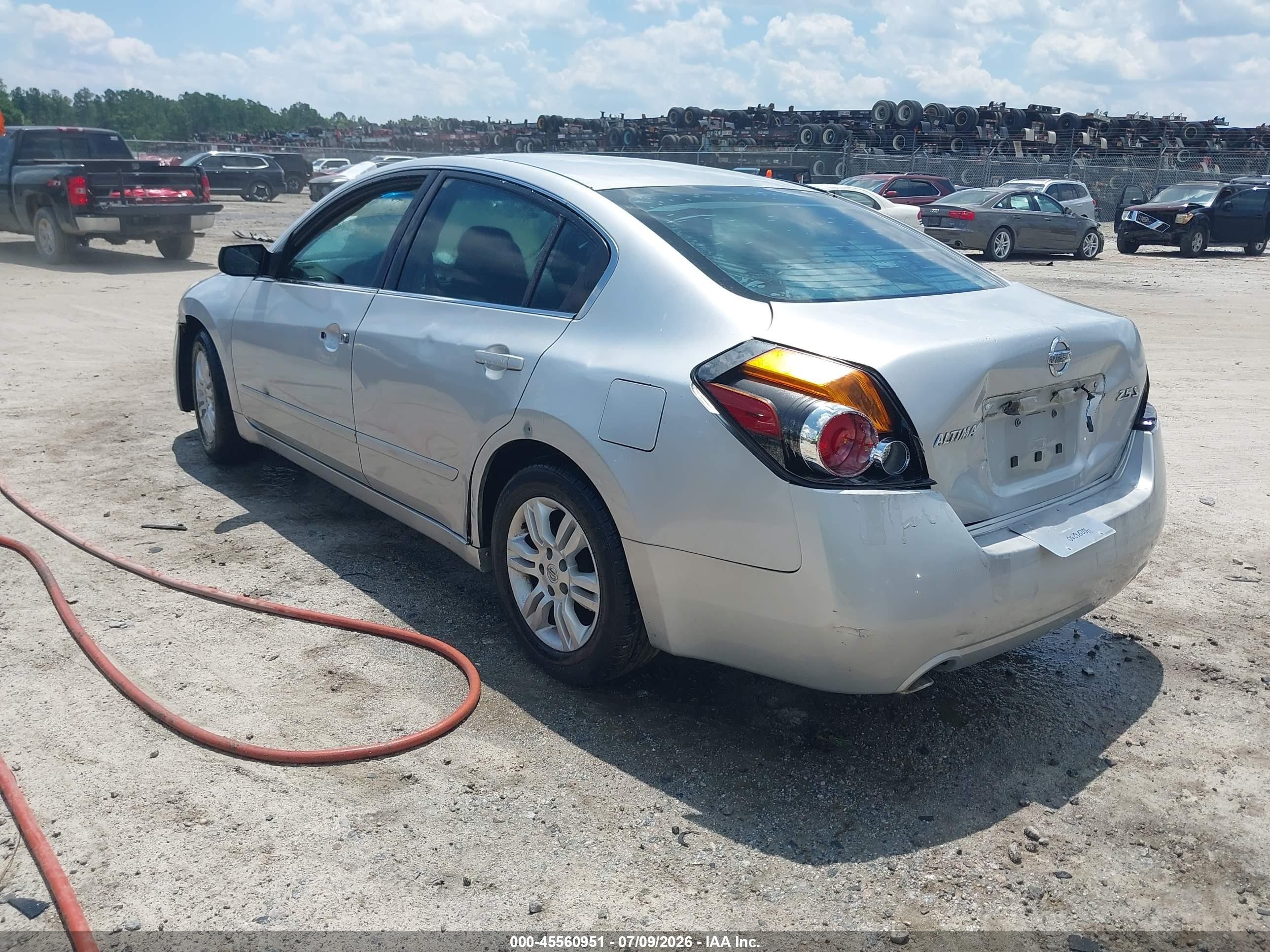 2010 Nissan Altima 2.5 S Gray vin: 1N4AL2AP4AN451137
