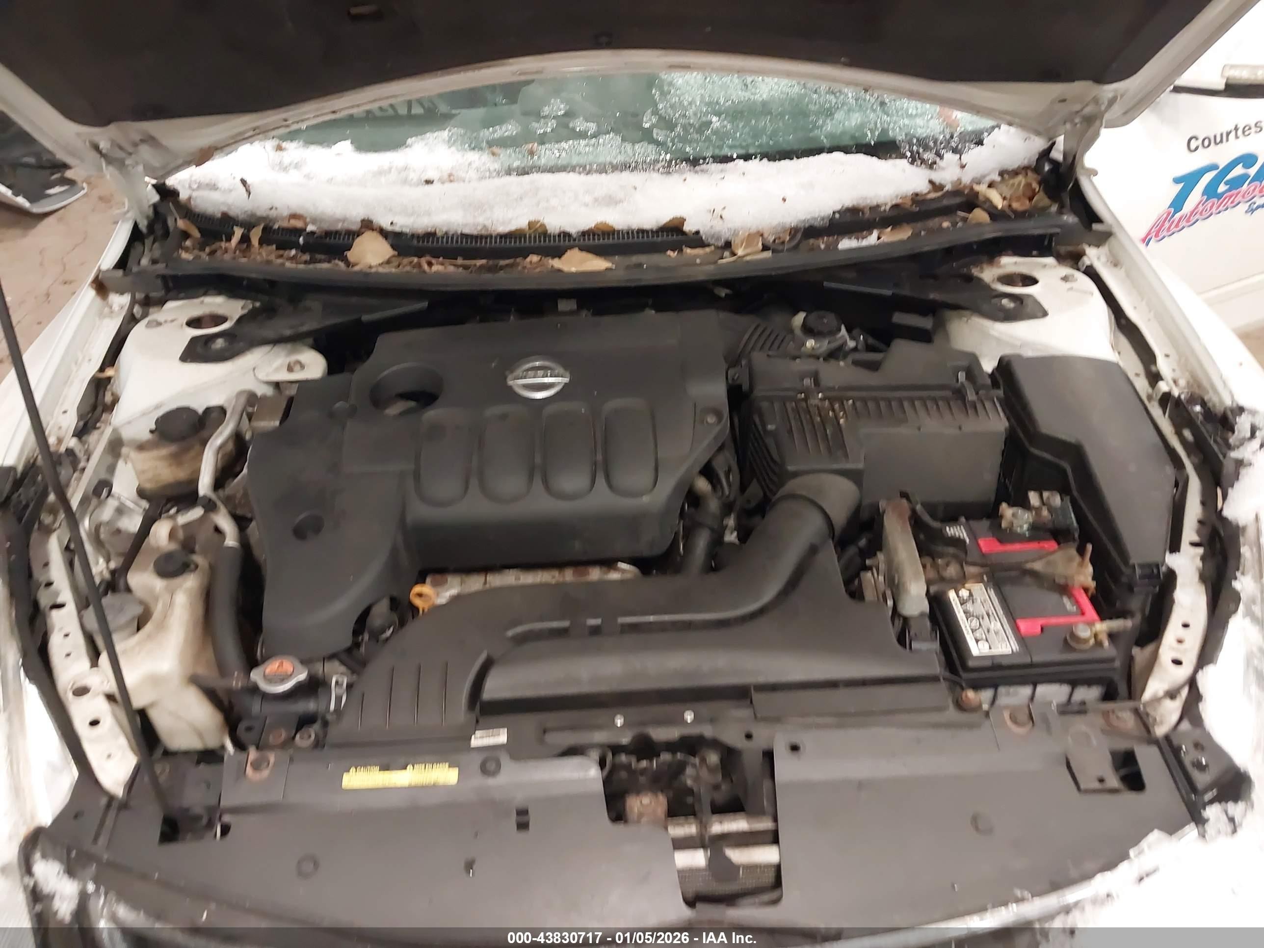 2010 Nissan Altima 2.5 S White vin: 1N4AL2AP4AN457245