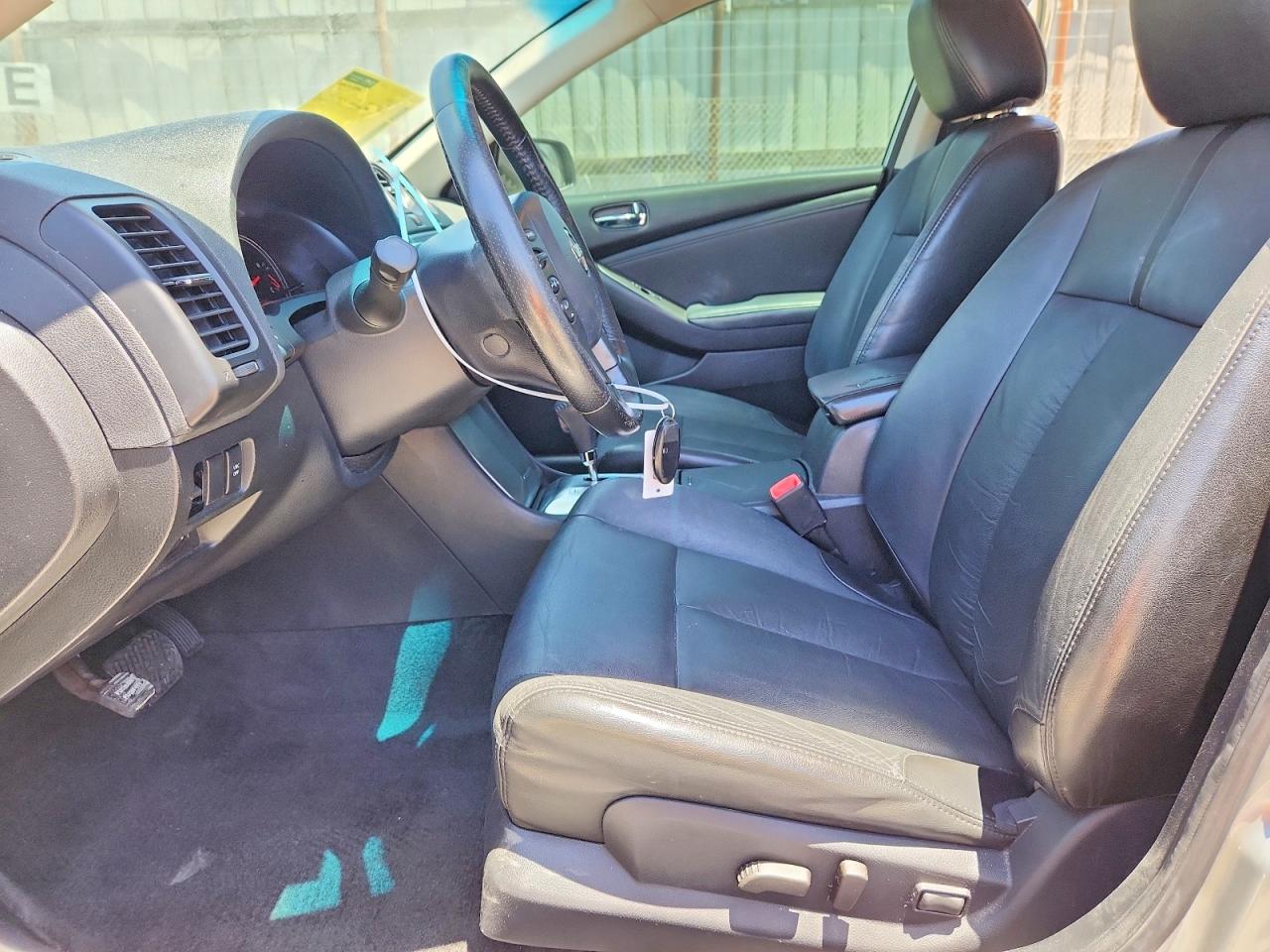 2010 Nissan Altima 2.5 Silver vin: 1N4AL2AP4AN469122