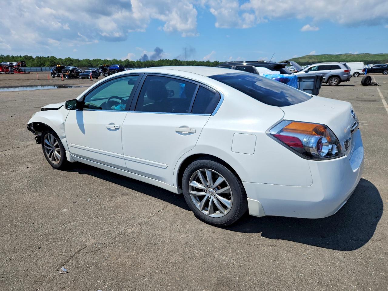 2010 Nissan Altima 2.5 Белый vin: 1N4AL2AP4AN473185