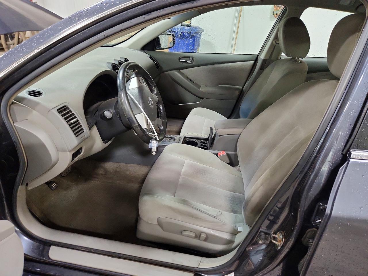 2010 Nissan Altima 2.5 Gray vin: 1N4AL2AP4AN482307