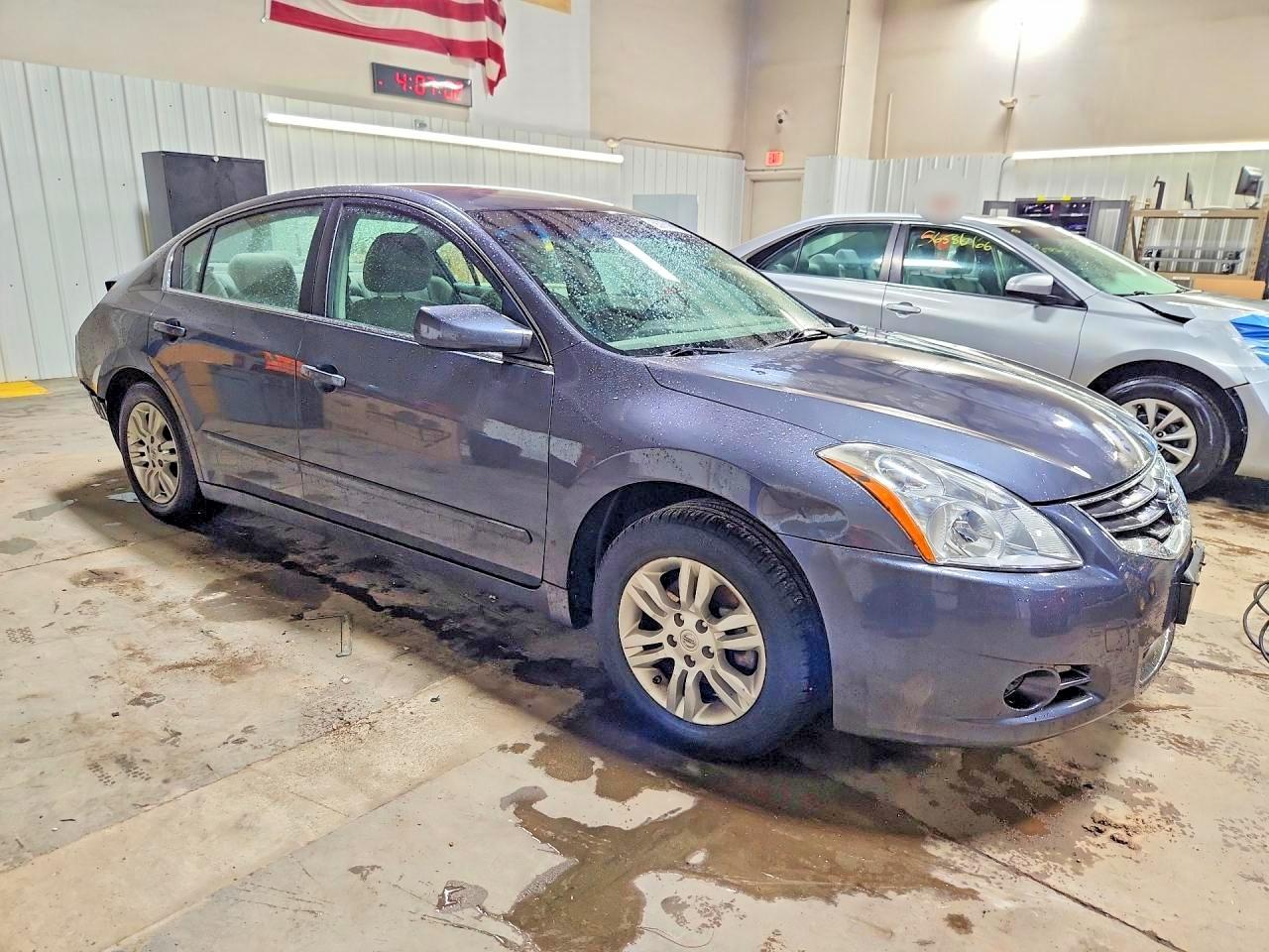 2010 Nissan Altima 2.5 Gray vin: 1N4AL2AP4AN482307