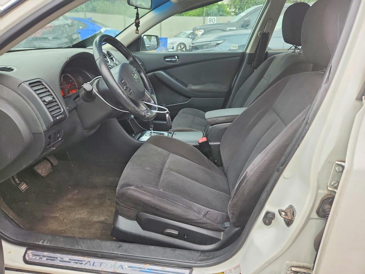 2010 Nissan Altima 2.5 White vin: 1N4AL2AP4AN489550