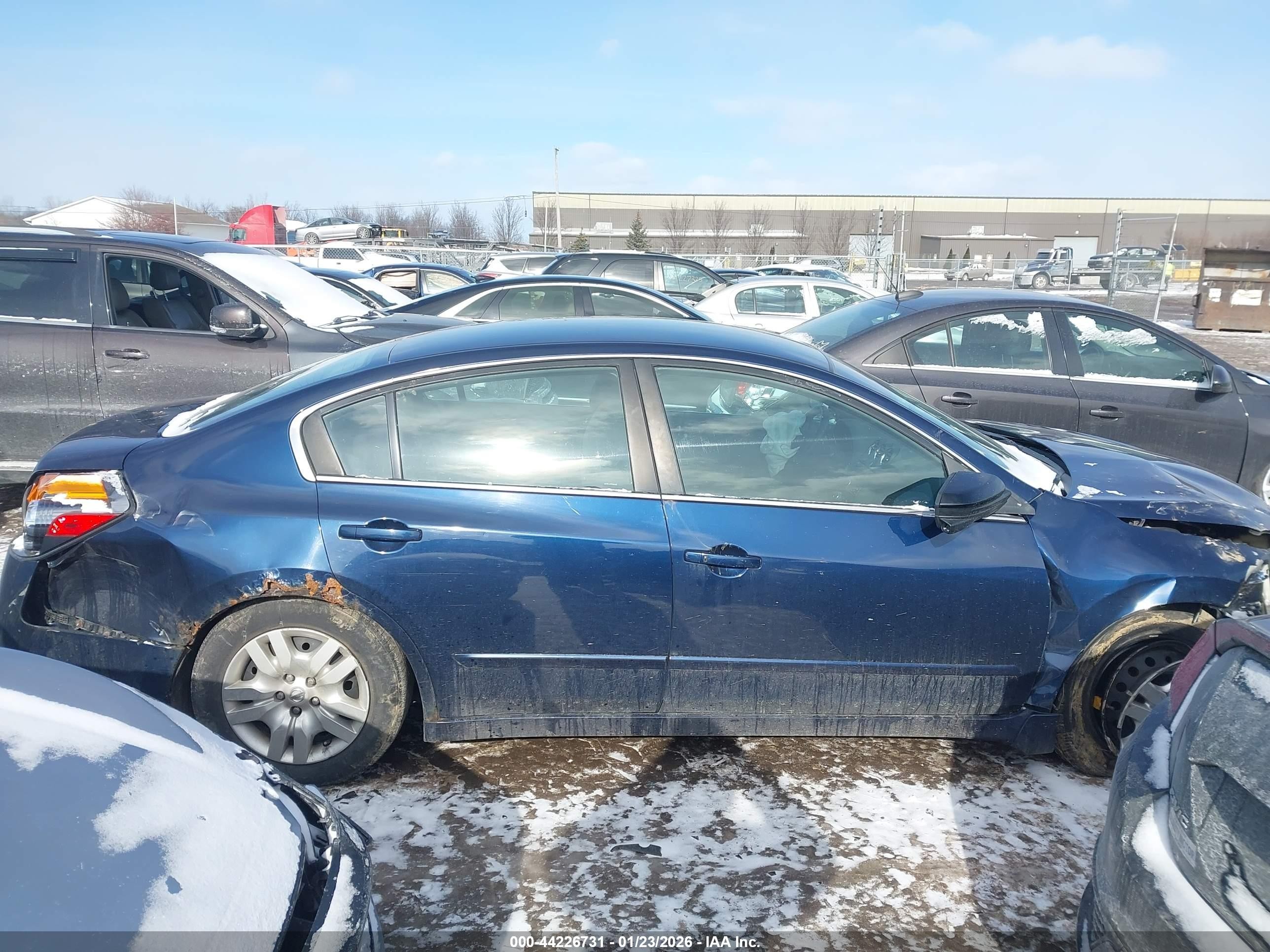 2010 Nissan Altima 2.5 S Blue vin: 1N4AL2AP4AN549407